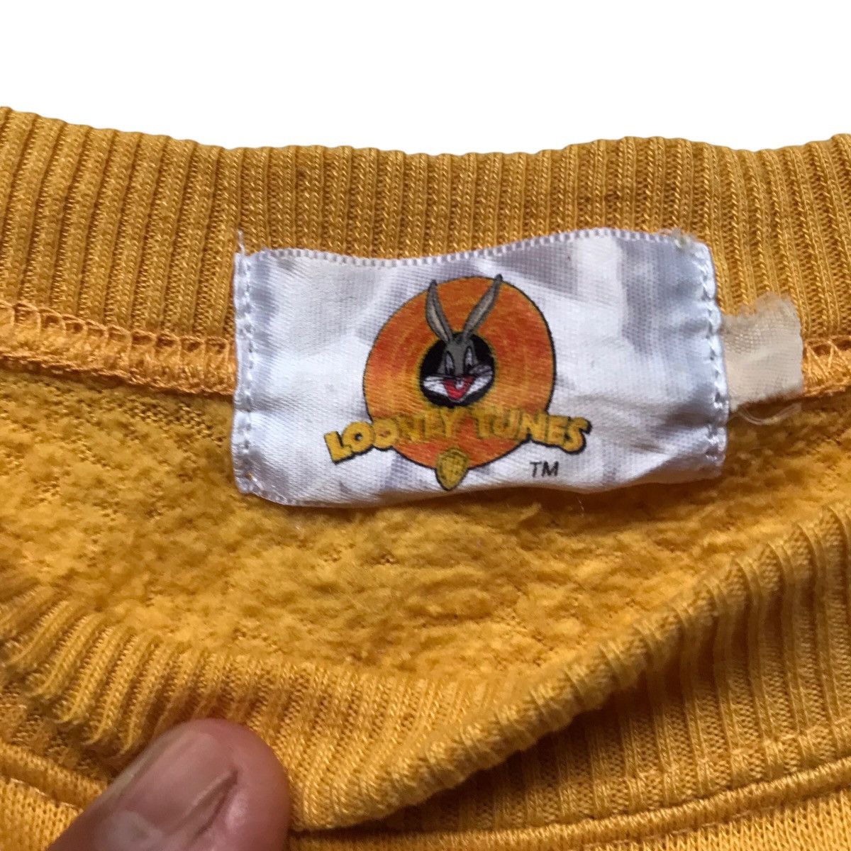 Disney × Vintage Vintage 90s Looney Tunes Long Spellout Sleeve Size US M / EU 48-50 / 2 - 5 Thumbnail