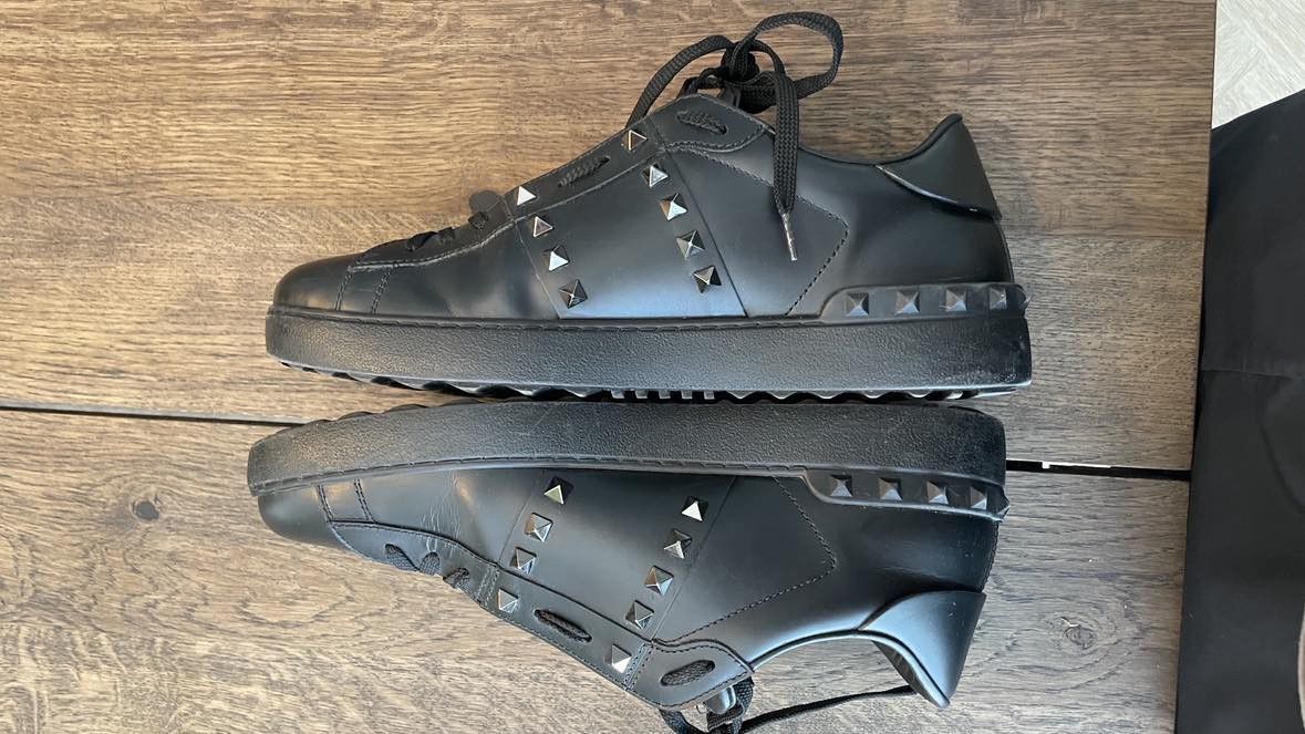 Valentino Valentino Garavani Rockstud Size US 9.5 / EU 42-43 - 3 Thumbnail