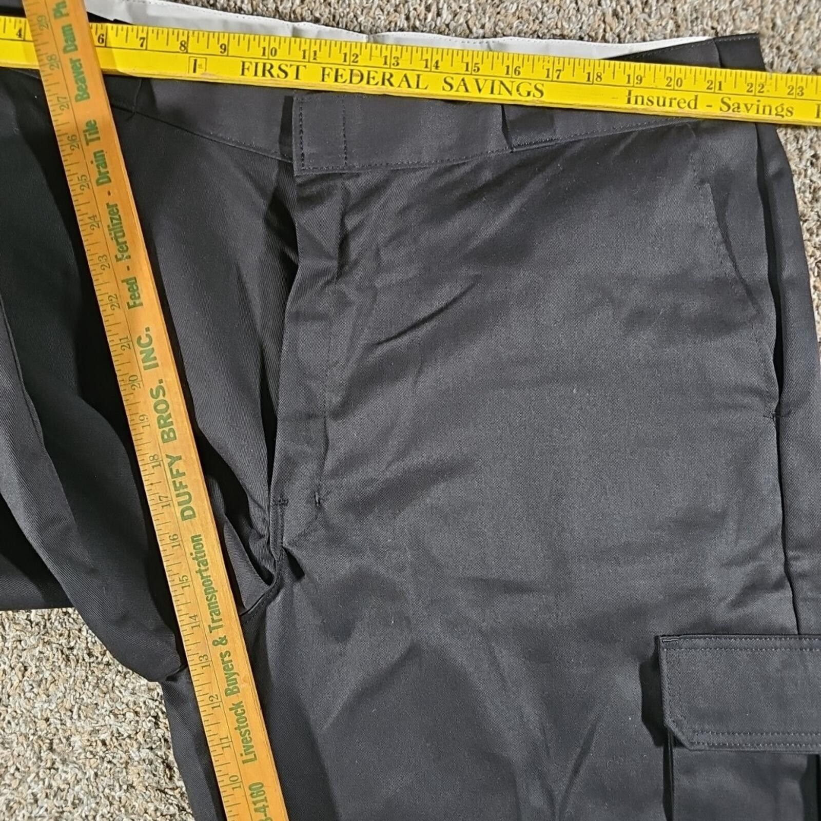 Dickies Dickies Sz 44 Loose Fit Black Cargo Work Shorts Size US 44 / EU 60 - 6 Thumbnail