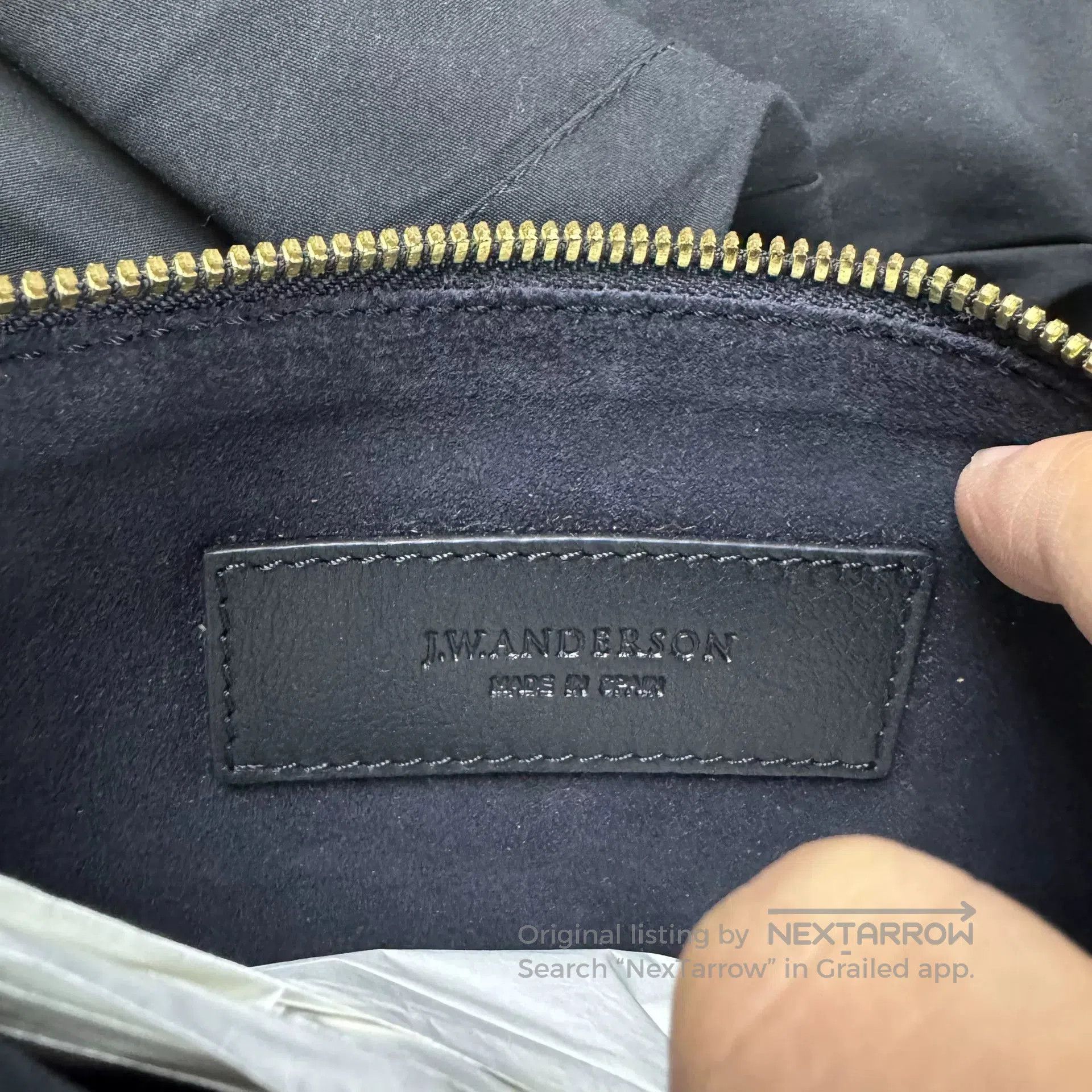 JW Anderson JW Anderson Black Floral Handbag Pouch. Size ONE SIZE - 8 Thumbnail