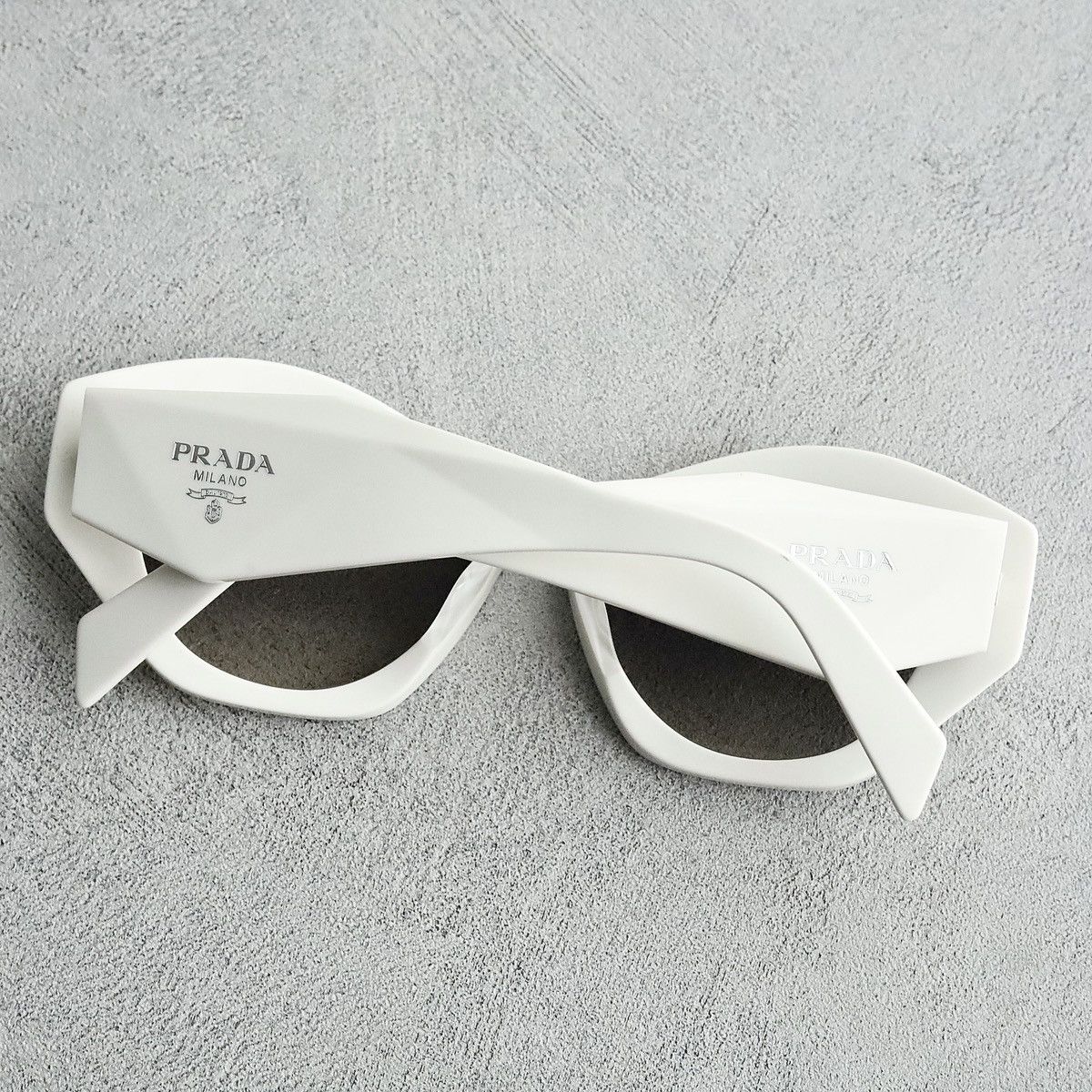 Prada PRADA 07YS SUNGLASSES Size ONE SIZE - 4 Thumbnail