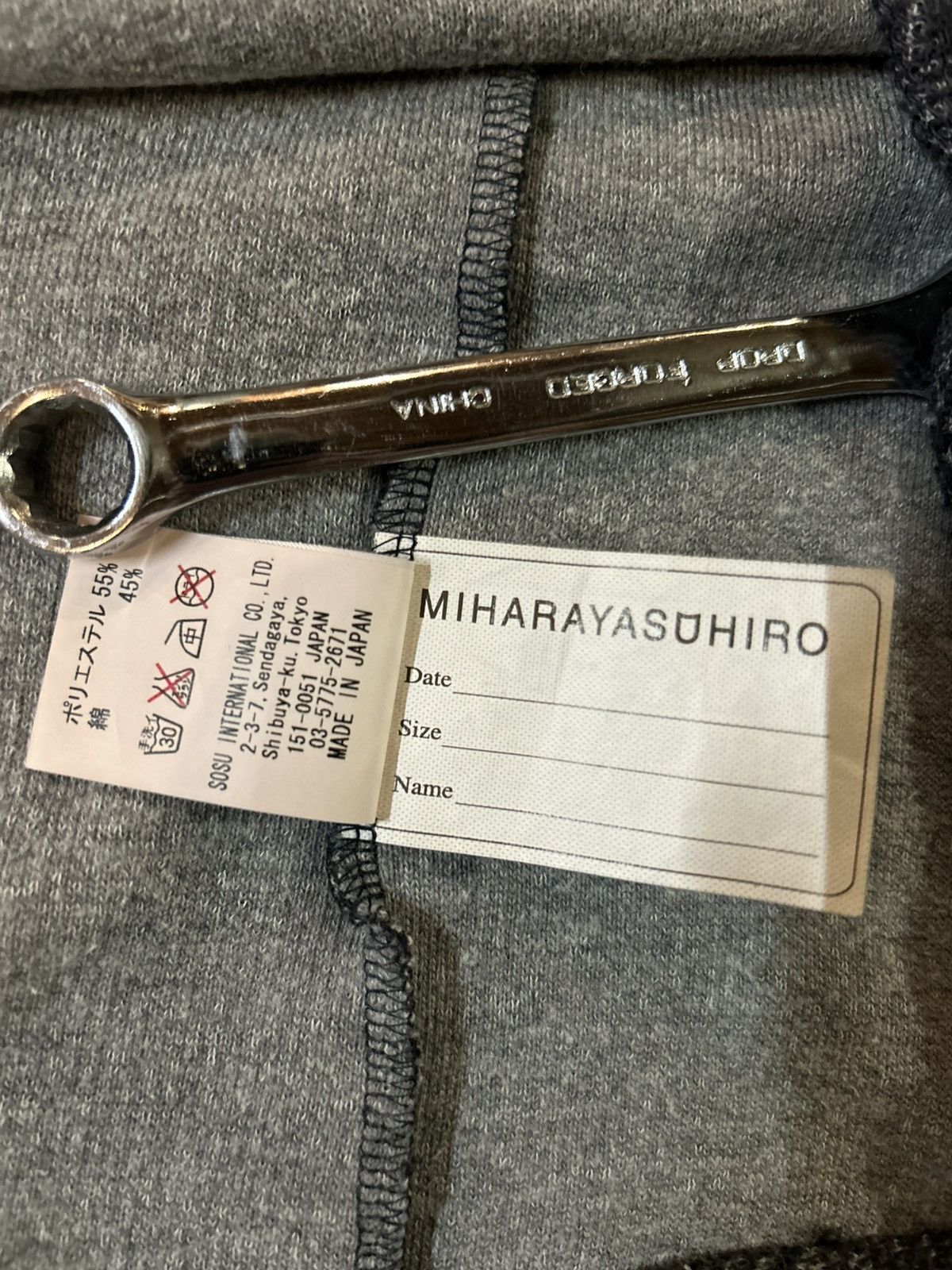 Maison MIHARA YASUHIRO MIHARAYASUHIRO DISTRESSED SWEATER 2006 Size US M / EU 48-50 / 2 - 8 Thumbnail