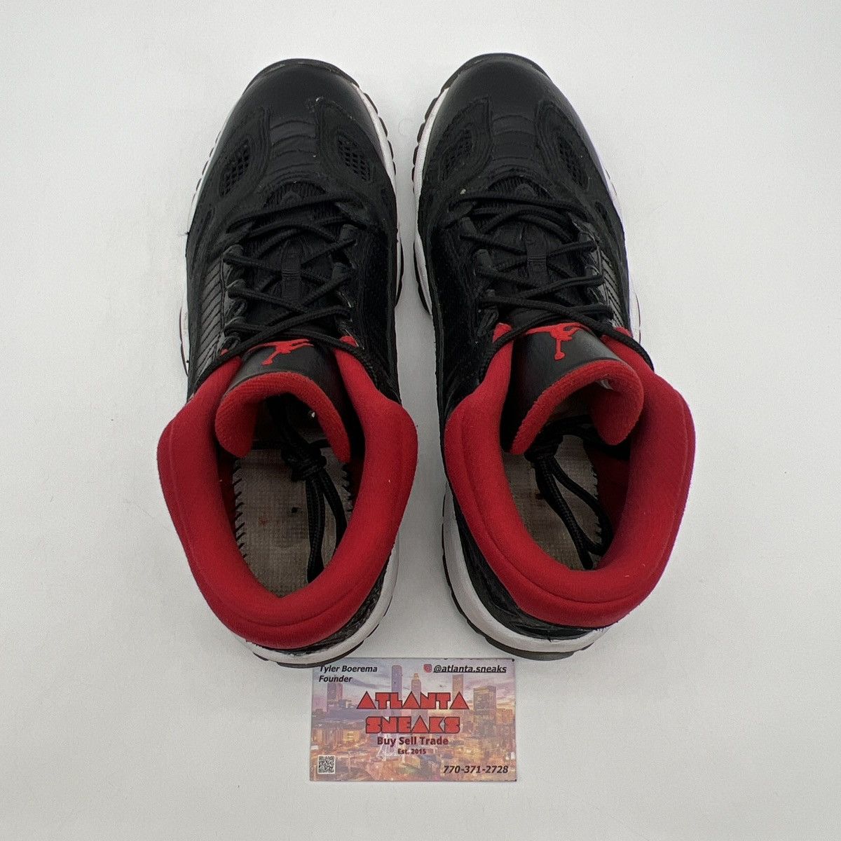 Jordan Brand Air Jordan 11 low gs 2011 Size US 6 / EU 39 - 6 Thumbnail