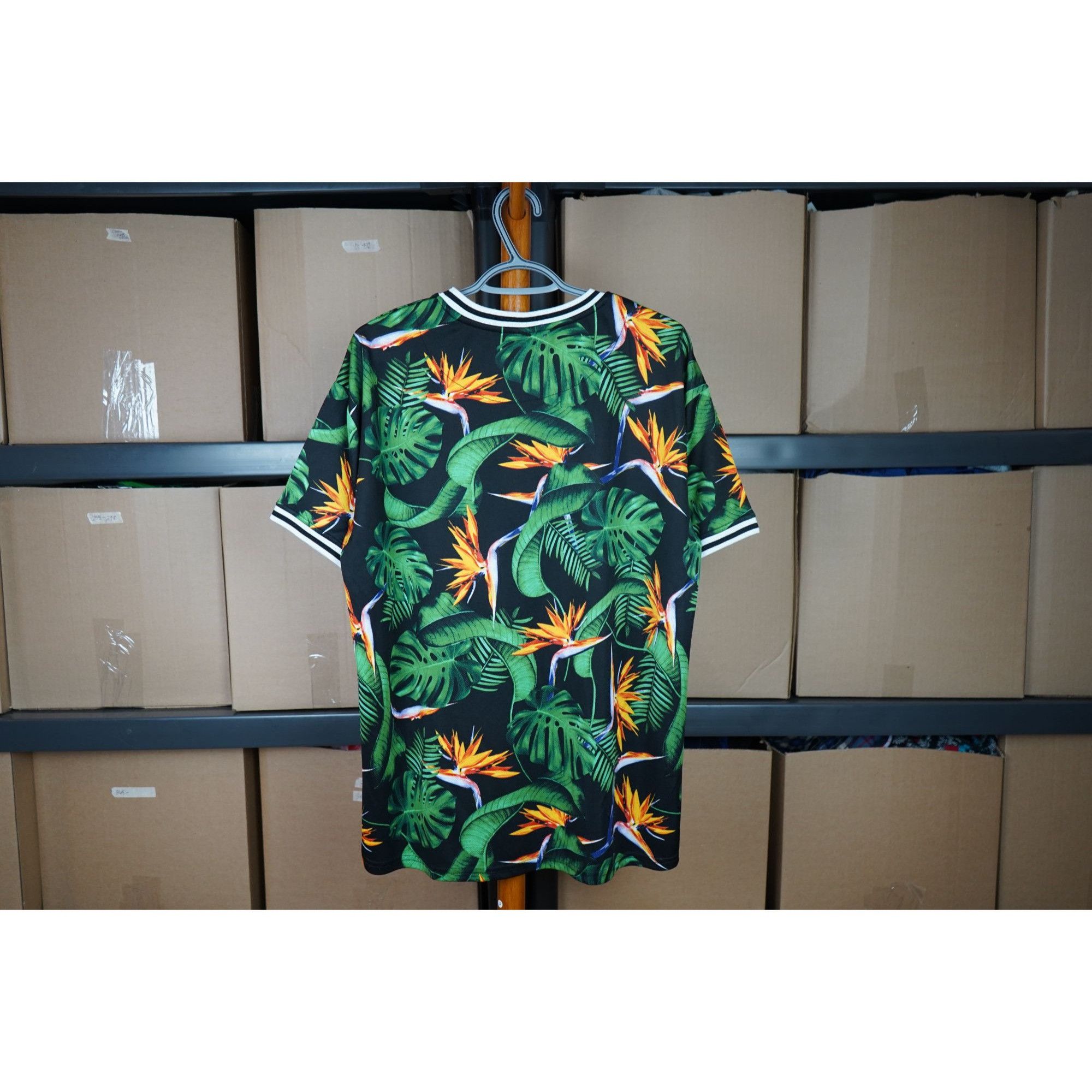 Rocawear Rocawear Tshirt Men's M Y2K Nature Theme AOP #431 Size US M / EU 48-50 / 2 - 2 Thumbnail