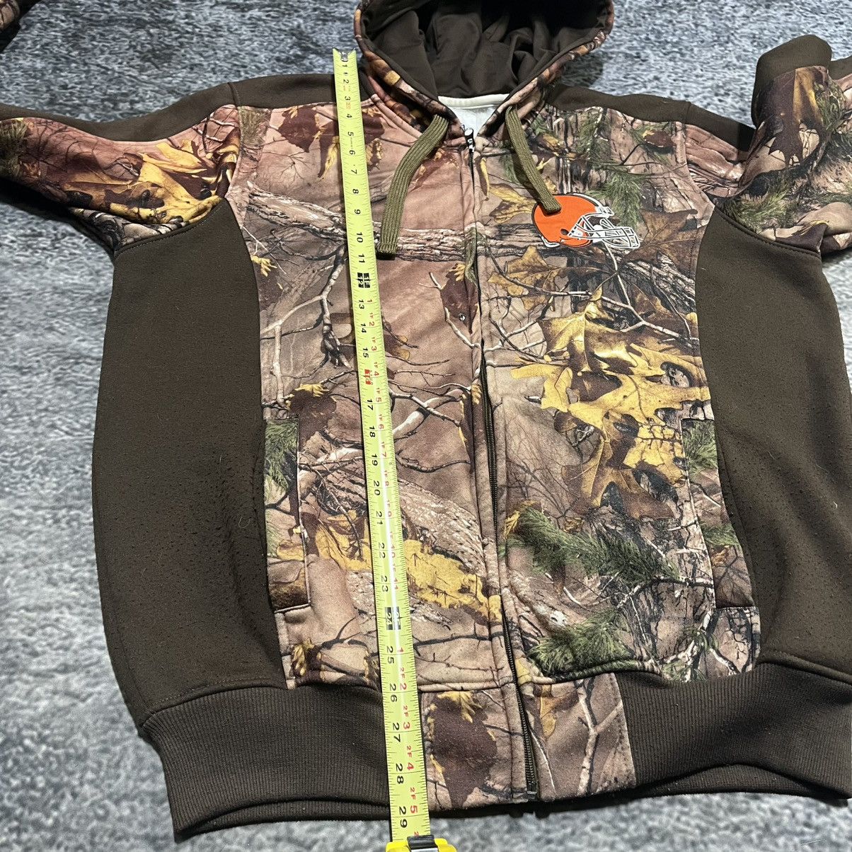 NFL Cleveland Browns Realtree NFL Camo Zip Up Hoodie Large Size US L / EU 52-54 / 3 - 10 Thumbnail