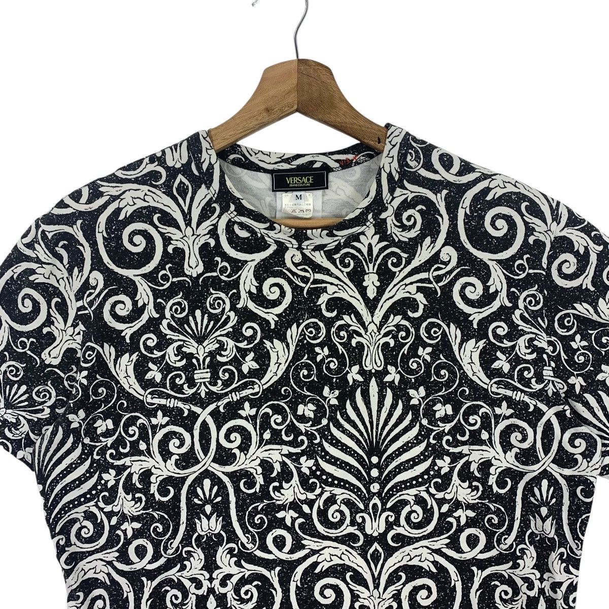 Designer × Versace × Vintage Vintage VERSACE JEANS COUTURE full printed tee Size US M / EU 48-50 / 2 - 2 Thumbnail