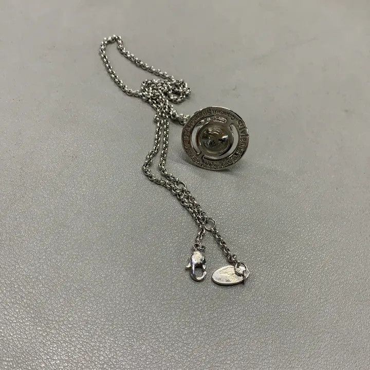 Vivienne Westwood Vivienne Westwood Tiny Orb Pendant Necklace Size ONE SIZE - 6 Thumbnail