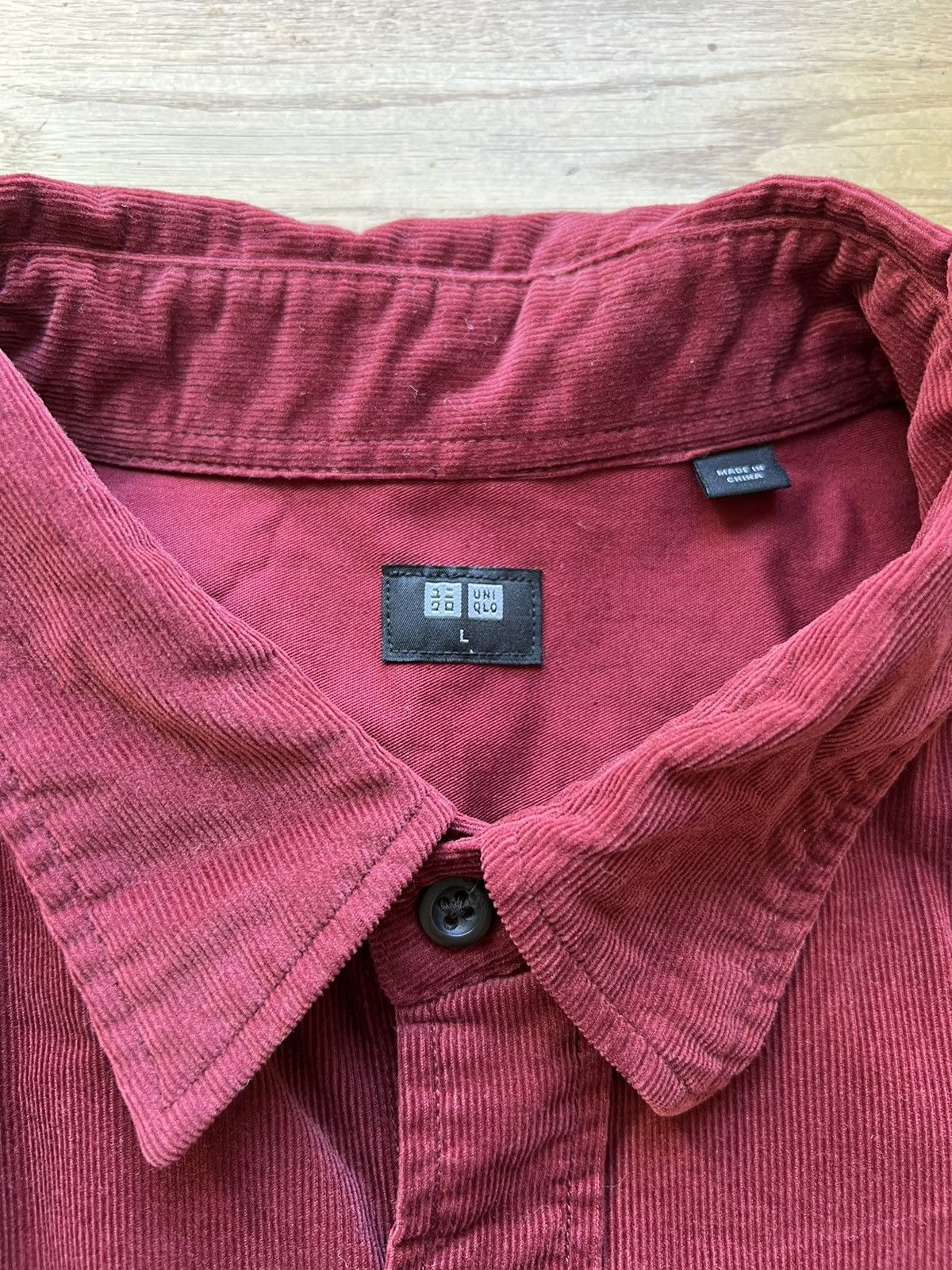 Uniqlo Uniqlo Red Corduroy Oxford Size US L / EU 52-54 / 3 - 2 Thumbnail