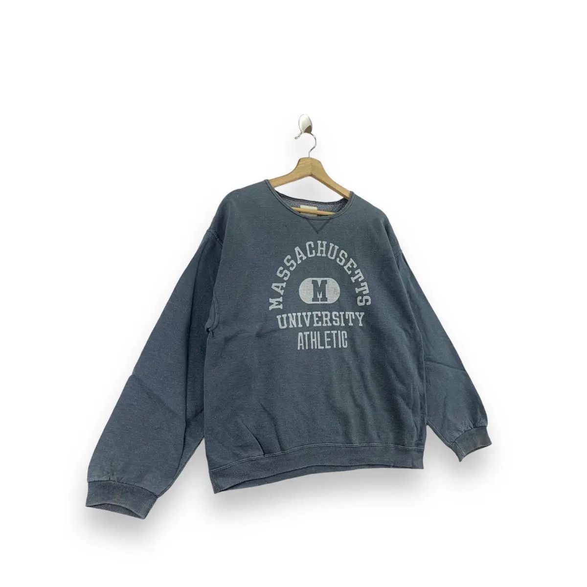 Vintage Vintage MASSACHUSETTS UNIVERSITY ATHLETIC Sweatshirt Size XL / US 12-14 / IT 48-50 - 5 Thumbnail