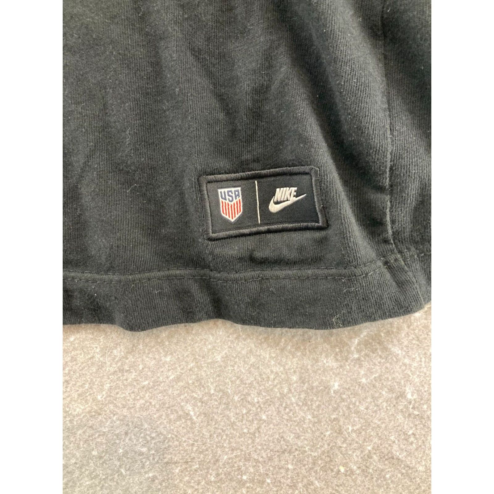 Nike NIKE USA Soccer Dri-FIT T-Shirt Mens Large Black Graphic 90s Size US L / EU 52-54 / 3 - 4 Thumbnail