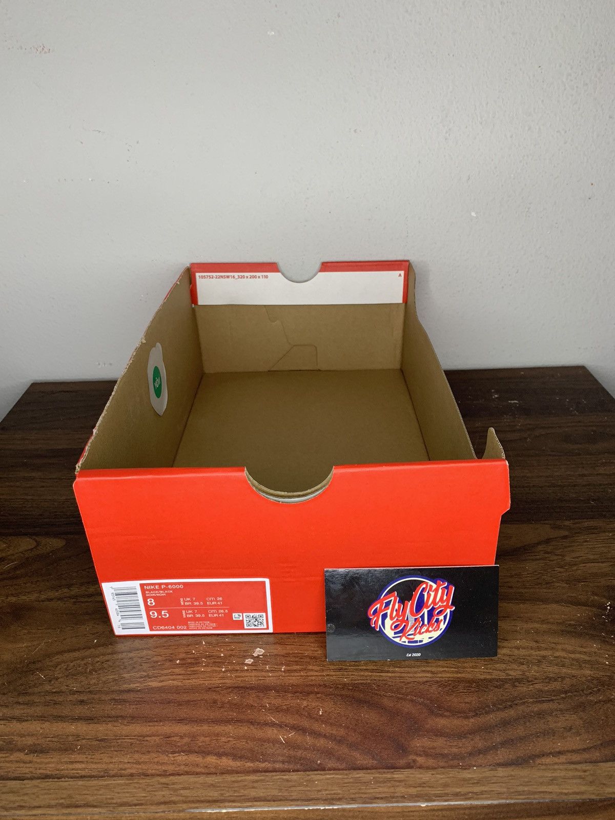 Nike Nike P-6000 Black Size US 8 / EU 41 - 11 Thumbnail