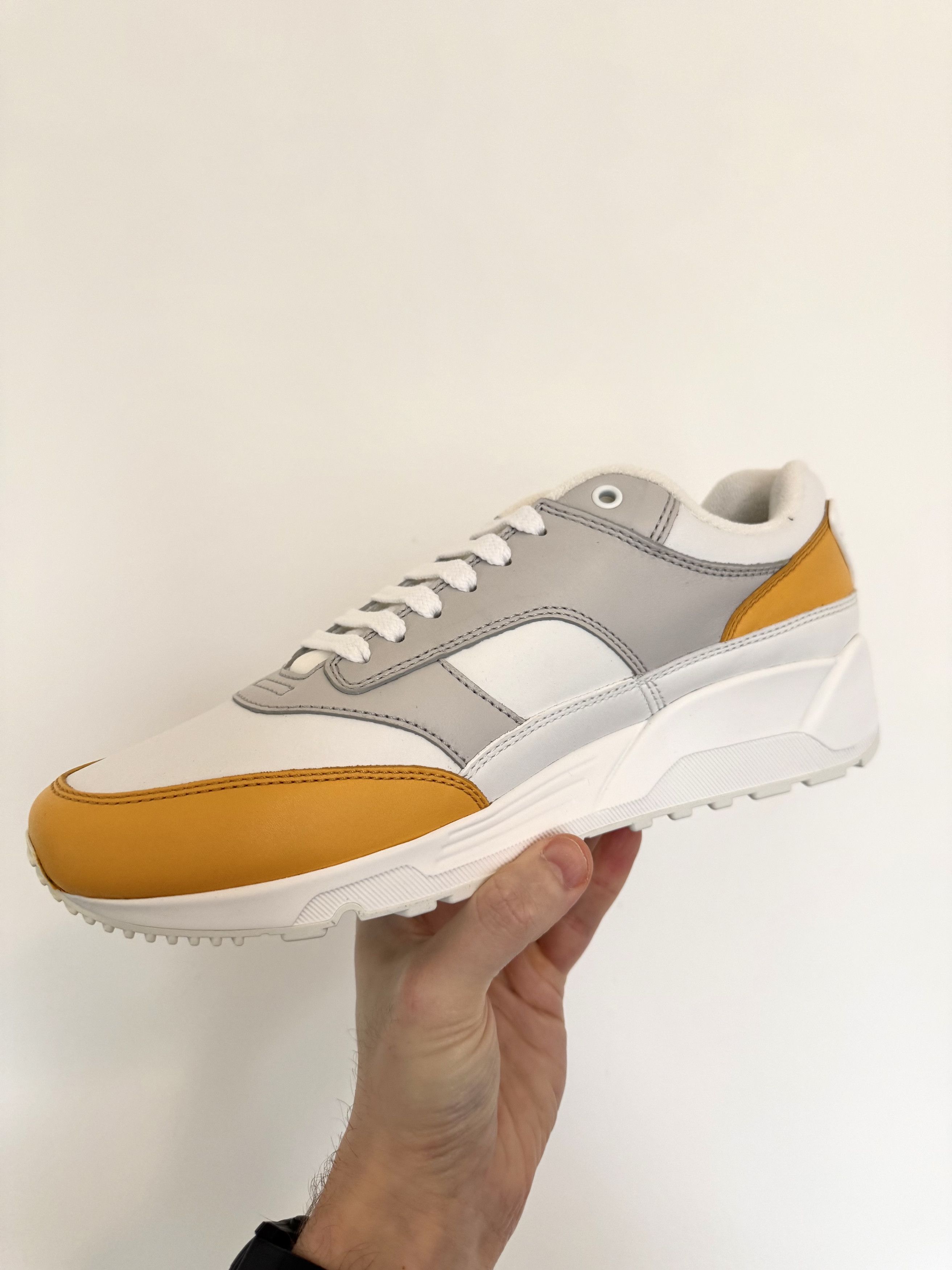 Saint Laurent Paris FW23 Saint Laurent Bump Sneakers in Smooth Leather Size US 7 / EU 40 - 4 Thumbnail
