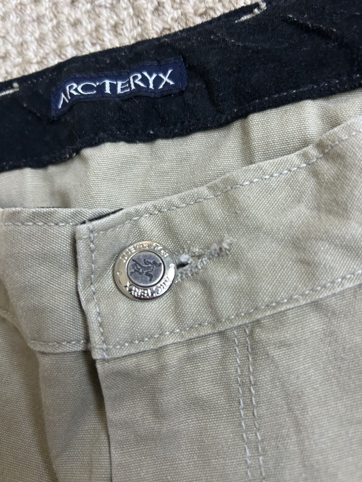 Arc'teryx Beige Arc’teryx Pants Size US 30 / EU 46 - 4 Thumbnail