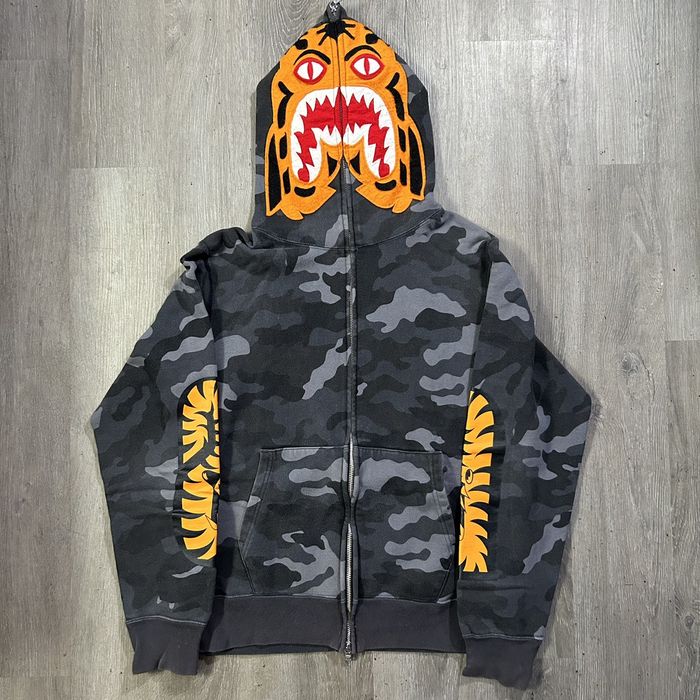 Bape best sale hoodie eu