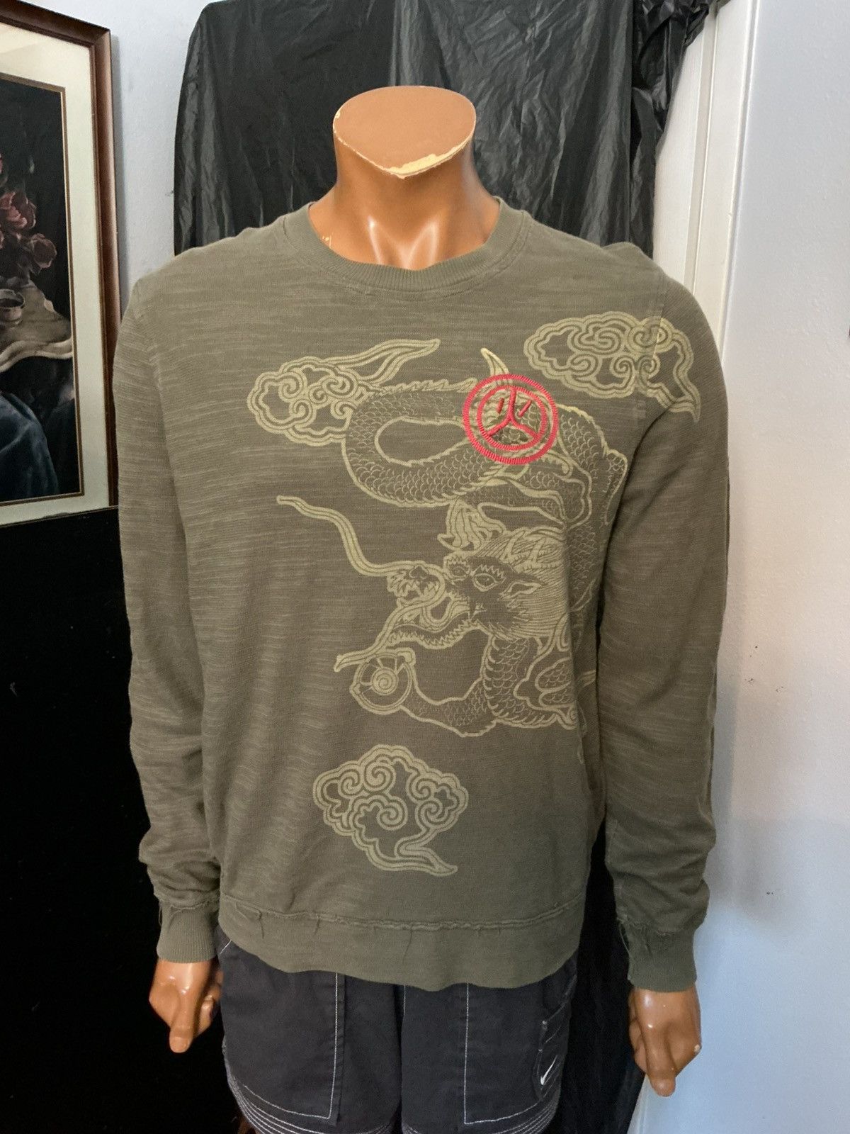 Hugo Boss Hugo Boss Waso Dragon Oriental Embroidered Olive Sweater Size US M / EU 48-50 / 2 - 10 Thumbnail