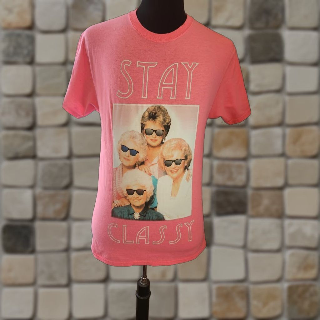 Vintage The Golden Girls Men's Stay Classy Shades Portrait Pink T-Shirt S Small Crew Neck Short Sleeve Graphic Tee Size US S / EU 44-46 / 1 - 1 Thumbnail