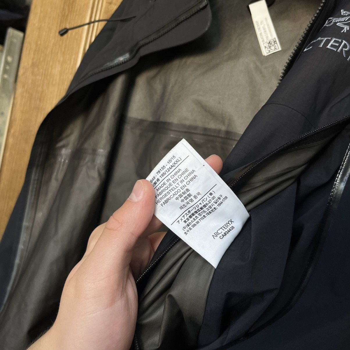 Arc'teryx Men's Arcteryx Beta Gore-Tex Jacket Size US XXL / EU 58 / 5 - 16 Thumbnail