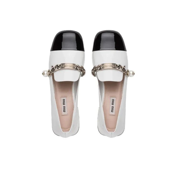 Miu Miu o1la1rc1a0724 Loafer Pump in Black/White Size US 8.5 / IT 38.5 - 3 Thumbnail