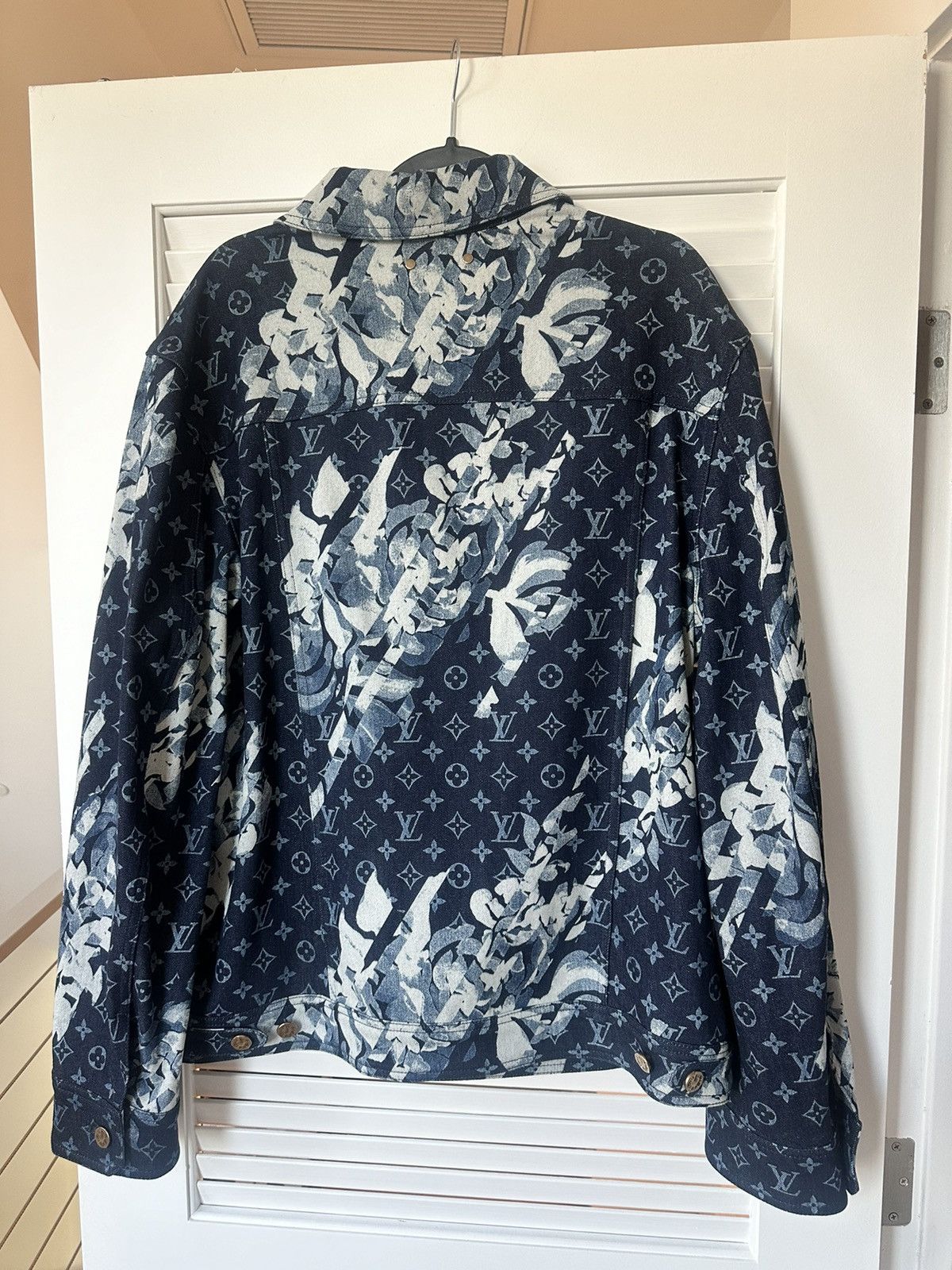 Louis Vuitton Louis Vuitton Monogram Printed Denim Jacket (Indigo) Size US L / EU 52-54 / 3 - 3 Thumbnail