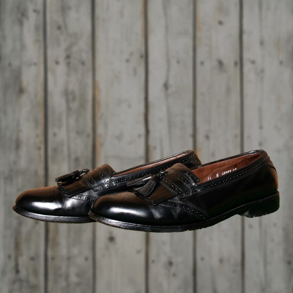 Allen Edmonds ALLEN EDMONDS Bridgeton Black Leather Brogue Kiltie Tassel Loafers Sz. 11B Mens Shoes Dress Slip On US 11 Black Brogue Leather Shoes Mens Size US 11 / EU 44 - 1 Thumbnail