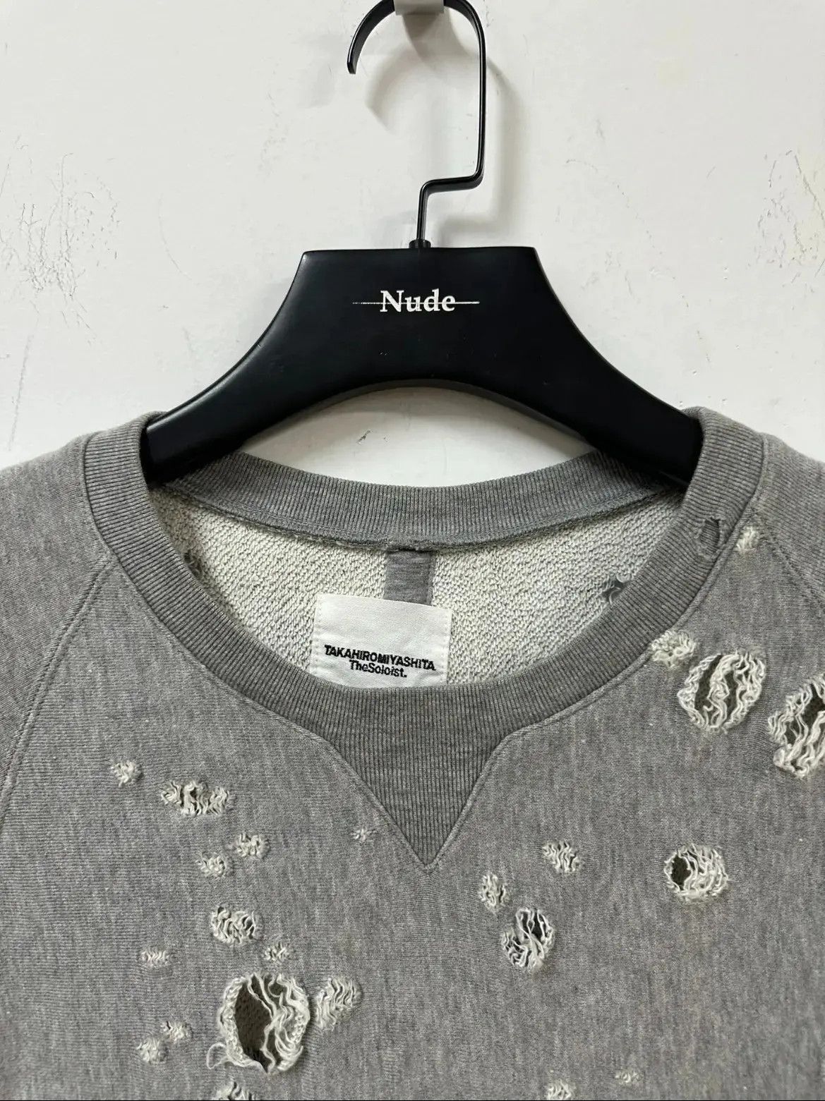 Takahiromiyashita The Soloist. Takahiromiyashita The Soloist. Destoryed Grey Sweatshirt Size US M / EU 48-50 / 2 - 6 Thumbnail
