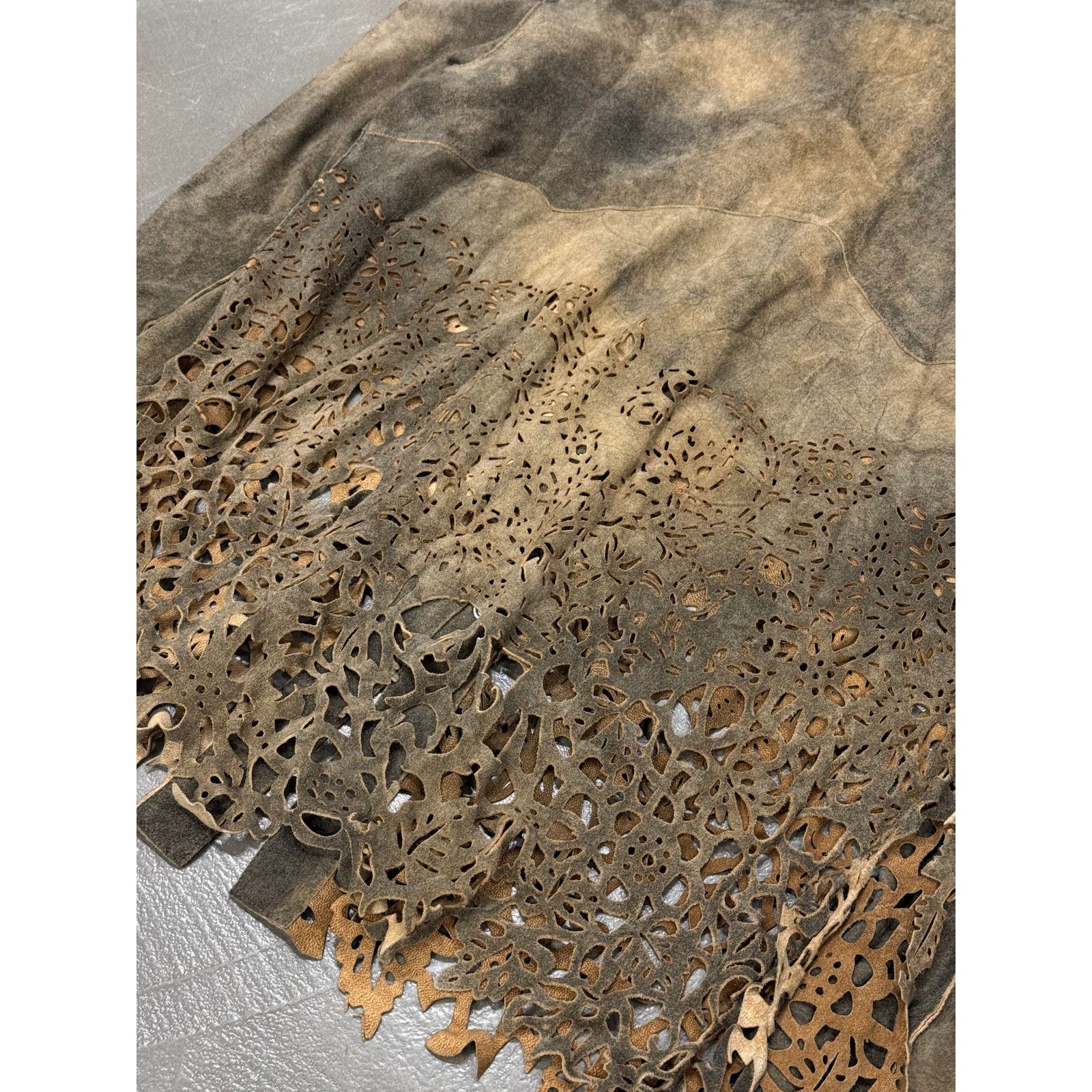 Roberto Cavalli 2000s Roberto Cavalli laser-cut distressed leather shirt Size US S / EU 44-46 / 1 - 4 Thumbnail