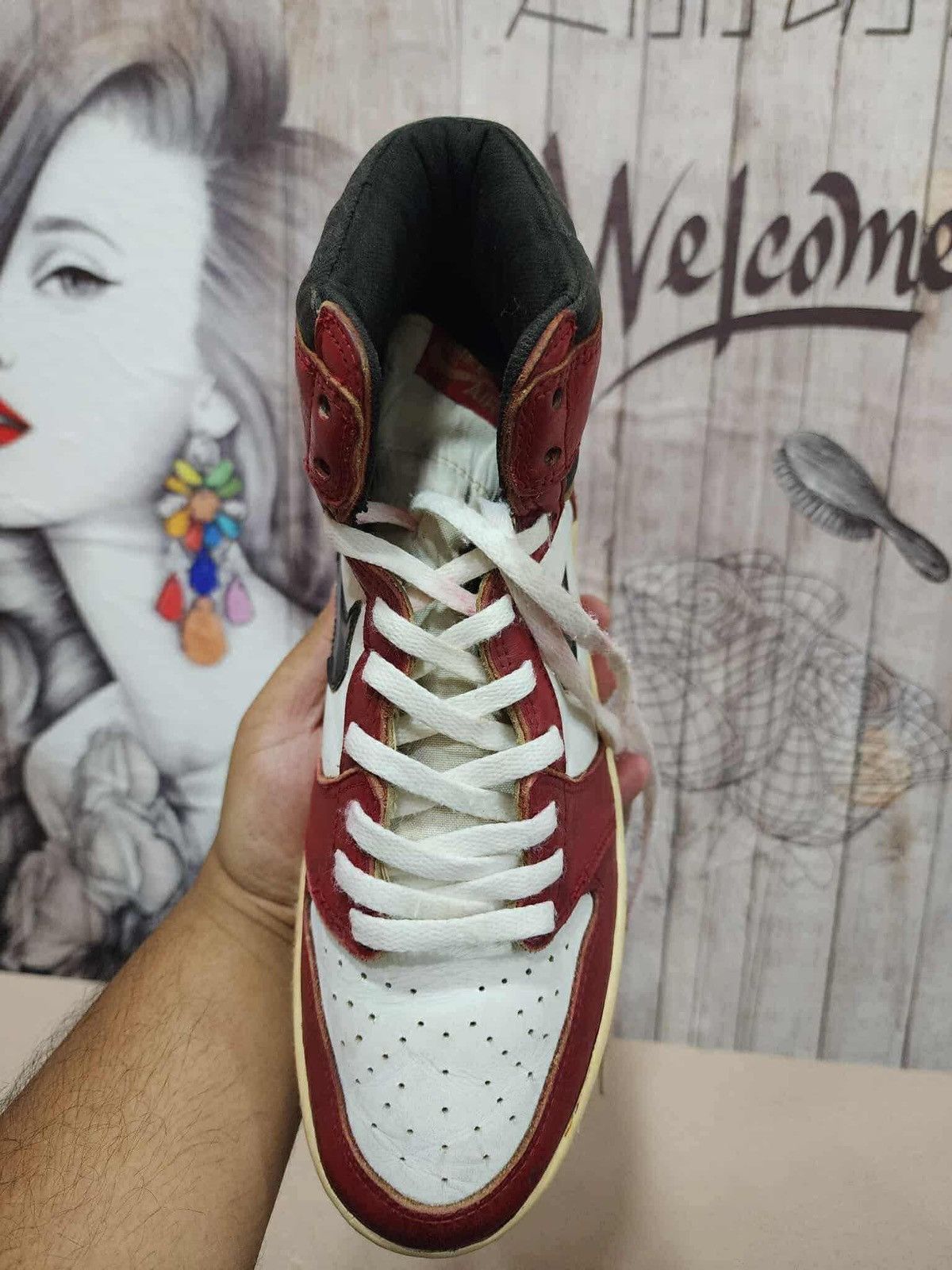 Nike Og 1985’s Nike Air Jordan 1 Chicago “Rare Size US 11 / EU 44 - 11 Thumbnail
