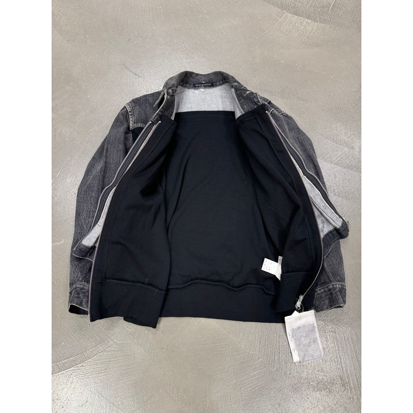 Yohji Yamamoto A/W 2002 Yohji Yamamoto runway deconstructed denim jacket Size M / US 6-8 / IT 42-44 - 4 Thumbnail