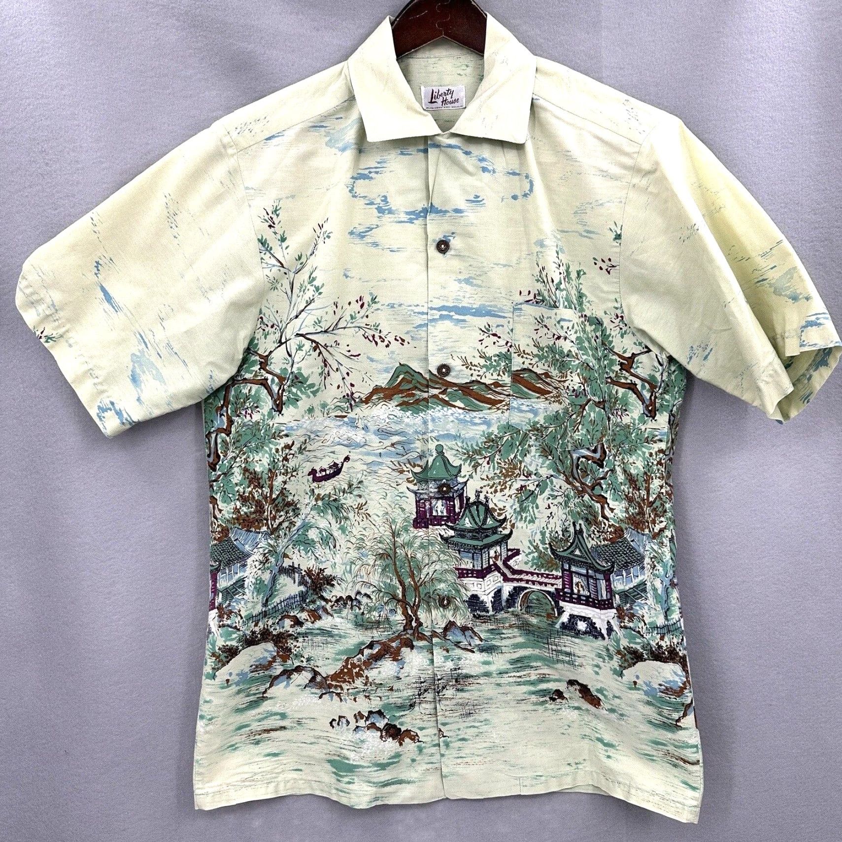 BONSAI VINTAGE Liberty House Hawaii Short Sleeve Shirt Men XL Ivory 1960s Aloha Bonsai Waialae Coin Button Size US XL / EU 56 / 4 - 2 Thumbnail