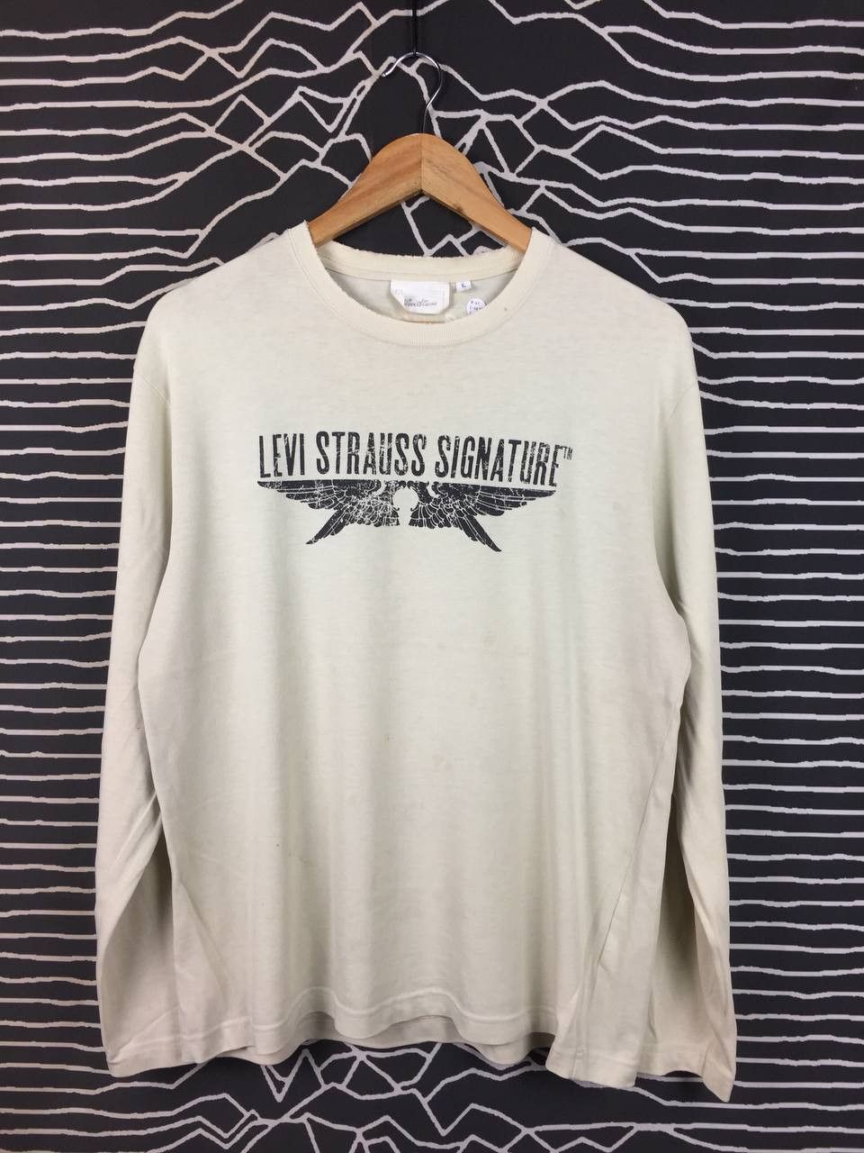 Levi's Vtg Distressed Levi Strauss Signature Long Sleeve Tee Size L Size US L / EU 52-54 / 3 - 1 Thumbnail