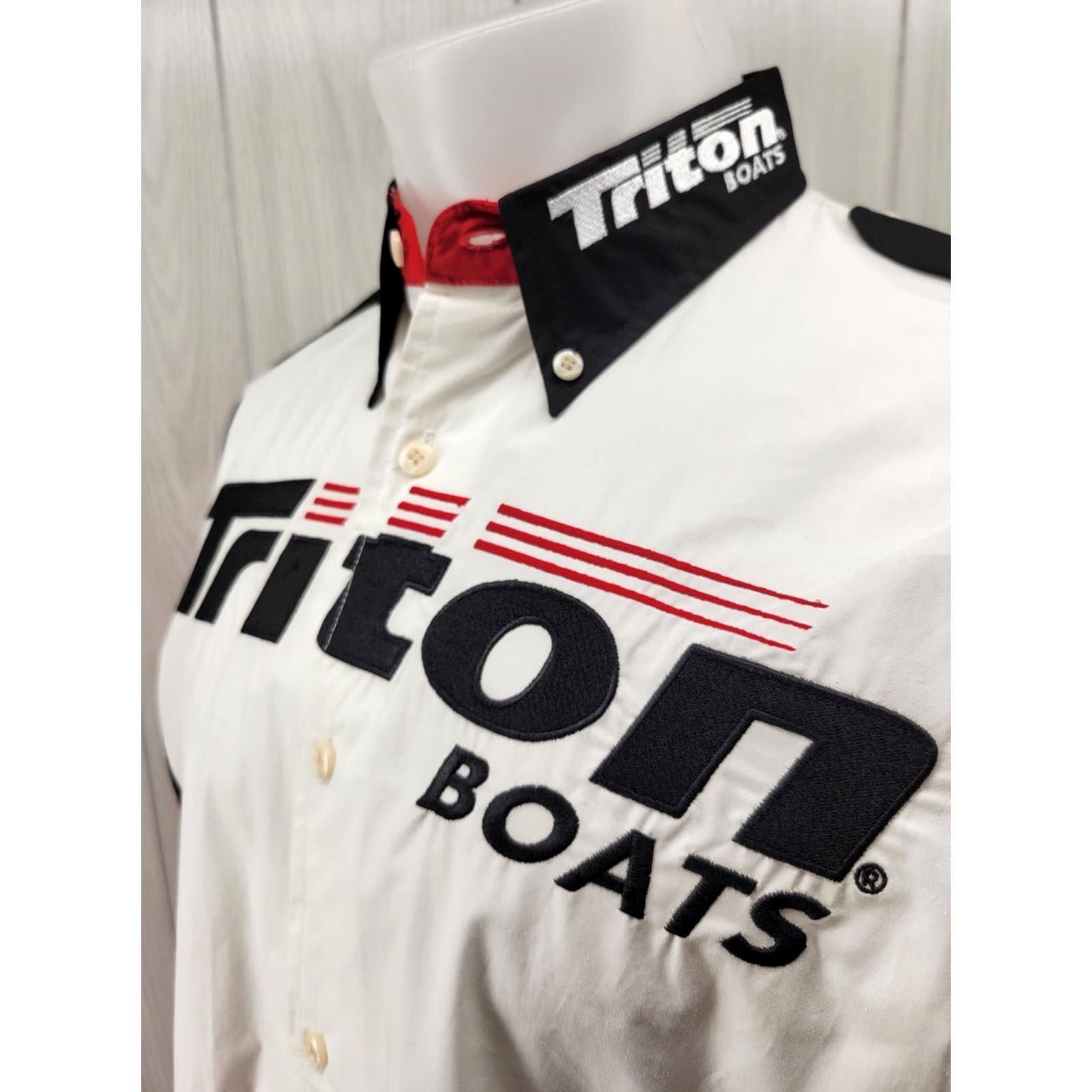 Vintage Team Triton Button Down Tournament Shirt Mens Med Red White Black Embroidered Size US M / EU 48-50 / 2 - 3 Thumbnail