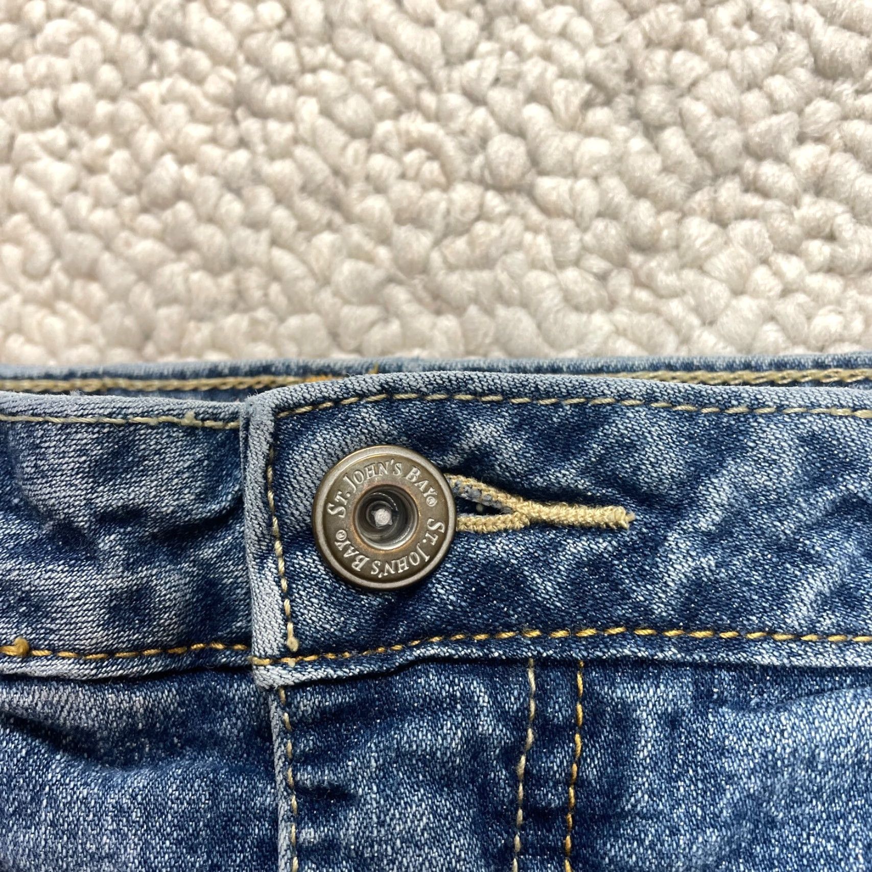 Vintage St. John's Bay Jeans Womens 12 Blue Denim Bootcut Medium Wash Mid Rise 32x31.5 Size 34" / US 12 / IT 48 - 7 Thumbnail