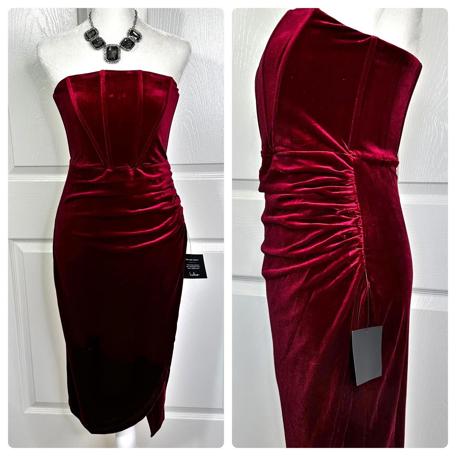 Lulus NWT Lulus Velvet Strapless Ruched Midi Dress Women’s S Size S / US 4 / IT 40 - 1 Thumbnail