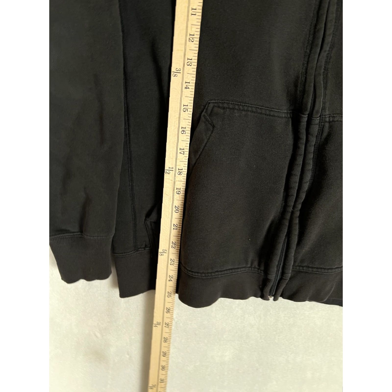 Vintage VTG Shaq Hoodie Mens Large Black Full Zip Embroidered Graphic Print Basketball Sweatshirt Size US L / EU 52-54 / 3 - 3 Thumbnail