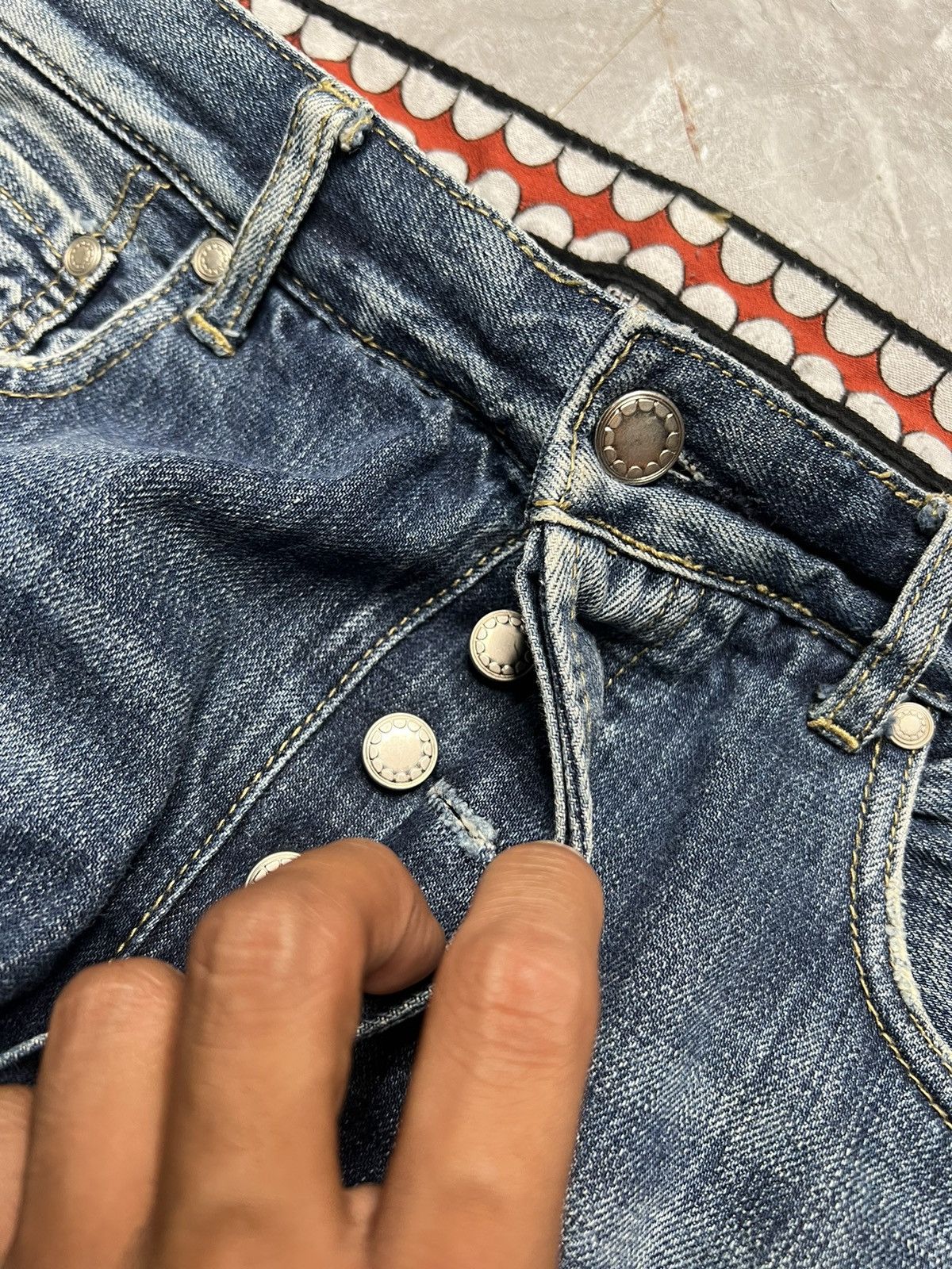 Original Fake Kaws x Original Fake S/S 11 Distressed Selvedge Jeans Size US 34 / EU 50 - 12 Thumbnail