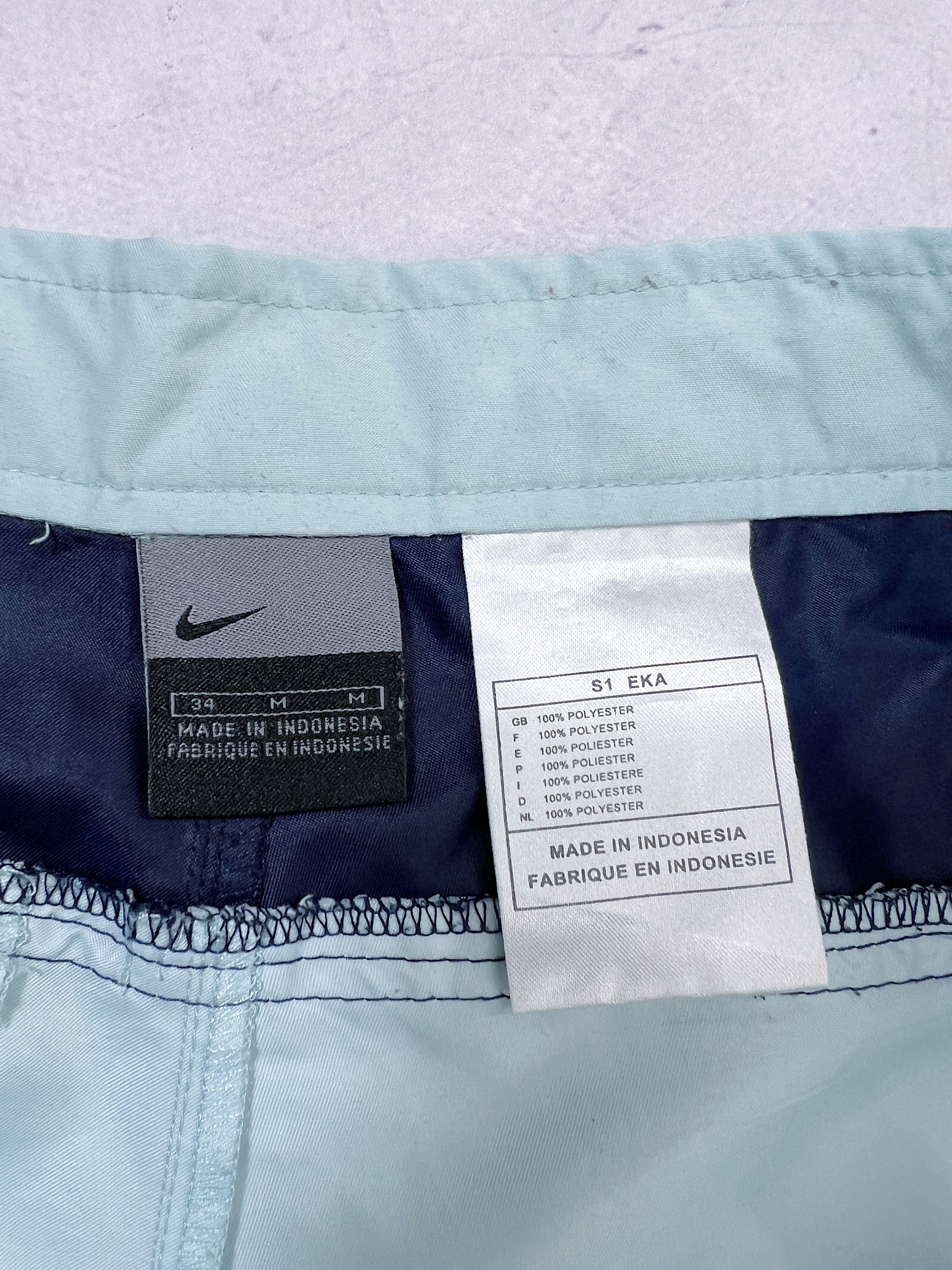 Nike × Vintage Vintage Nike Shorts Aquamarine & Green Stripes Size US 34 / EU 50 - 12 Thumbnail