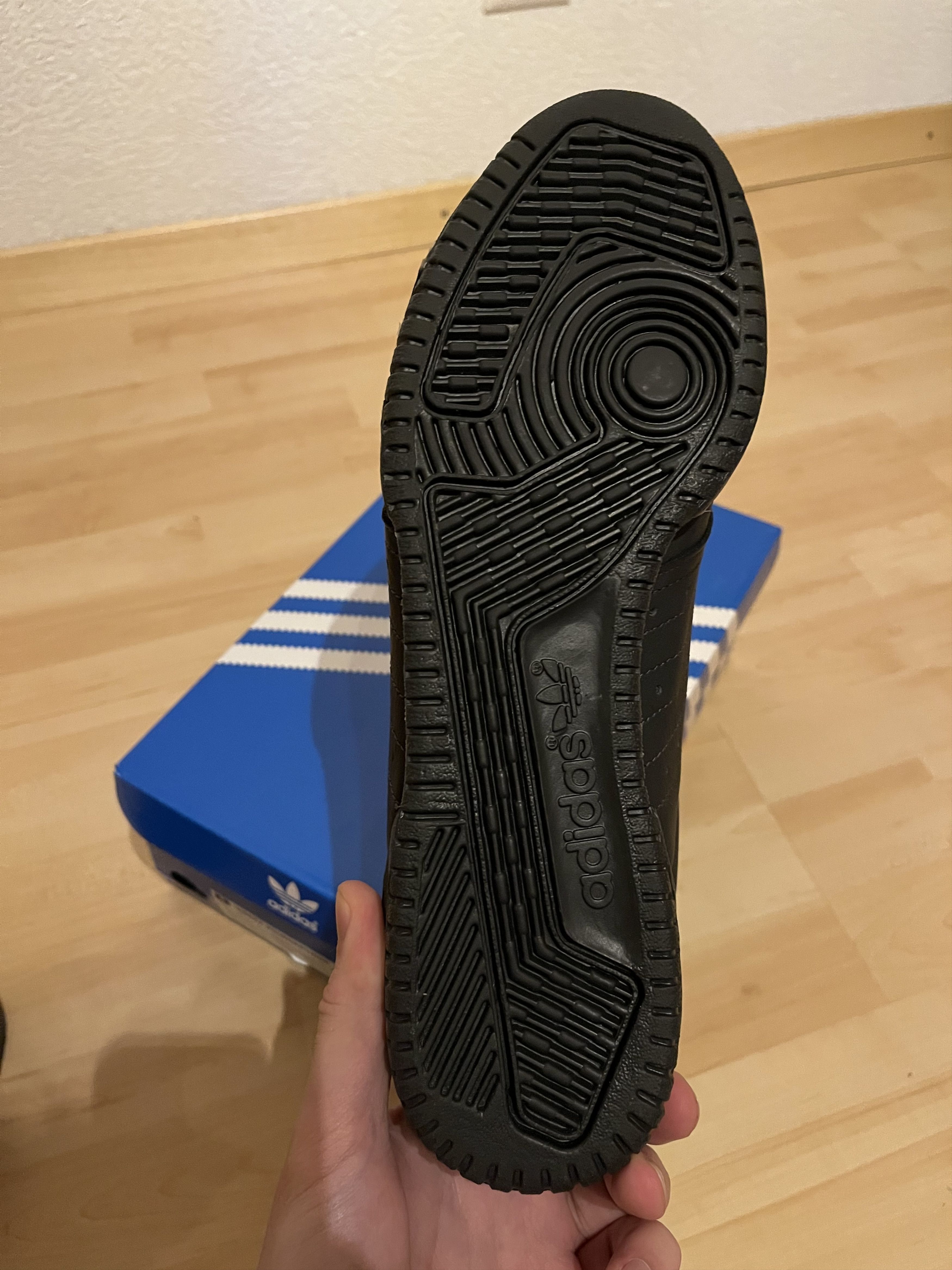 Adidas × Kanye West Adidas Yeezy Powerphase Black Size US 10 / EU 43 - 5 Thumbnail