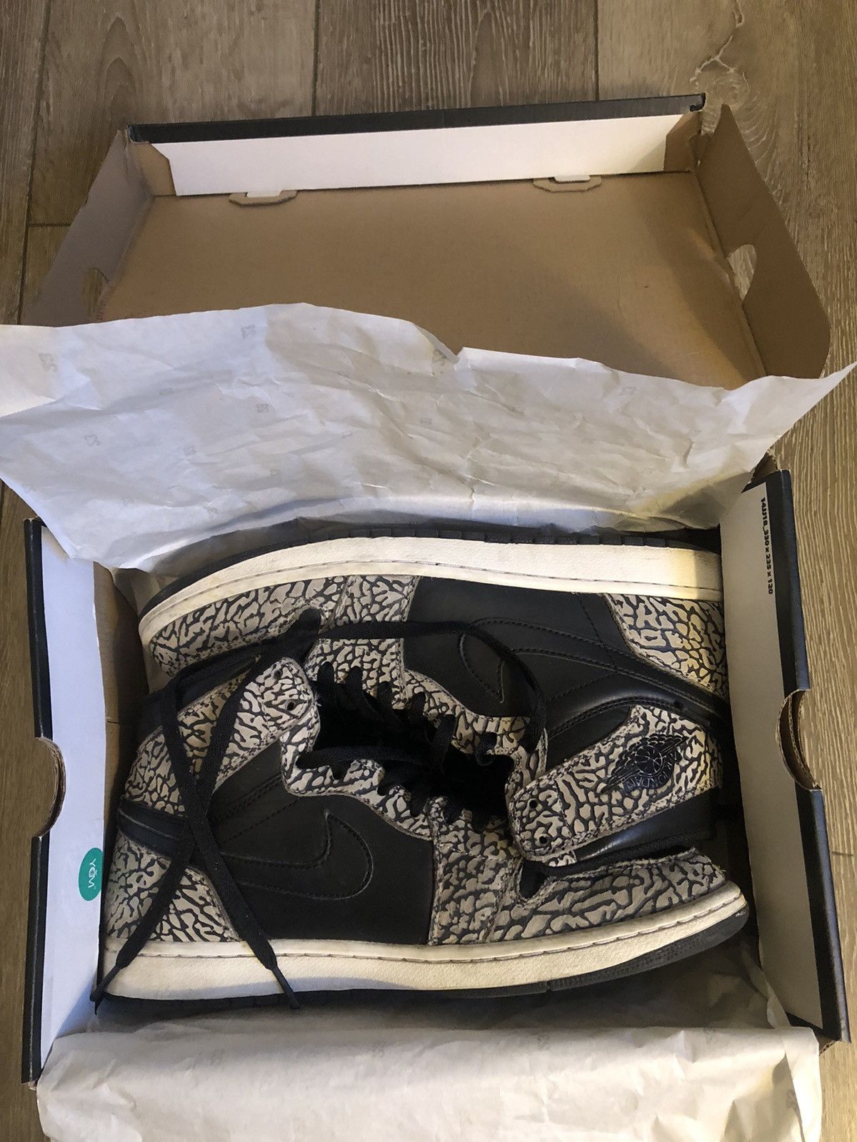 Jordan Brand × Nike Jordan 1 Unsupreme Size US 11 / EU 44 - 6 Thumbnail