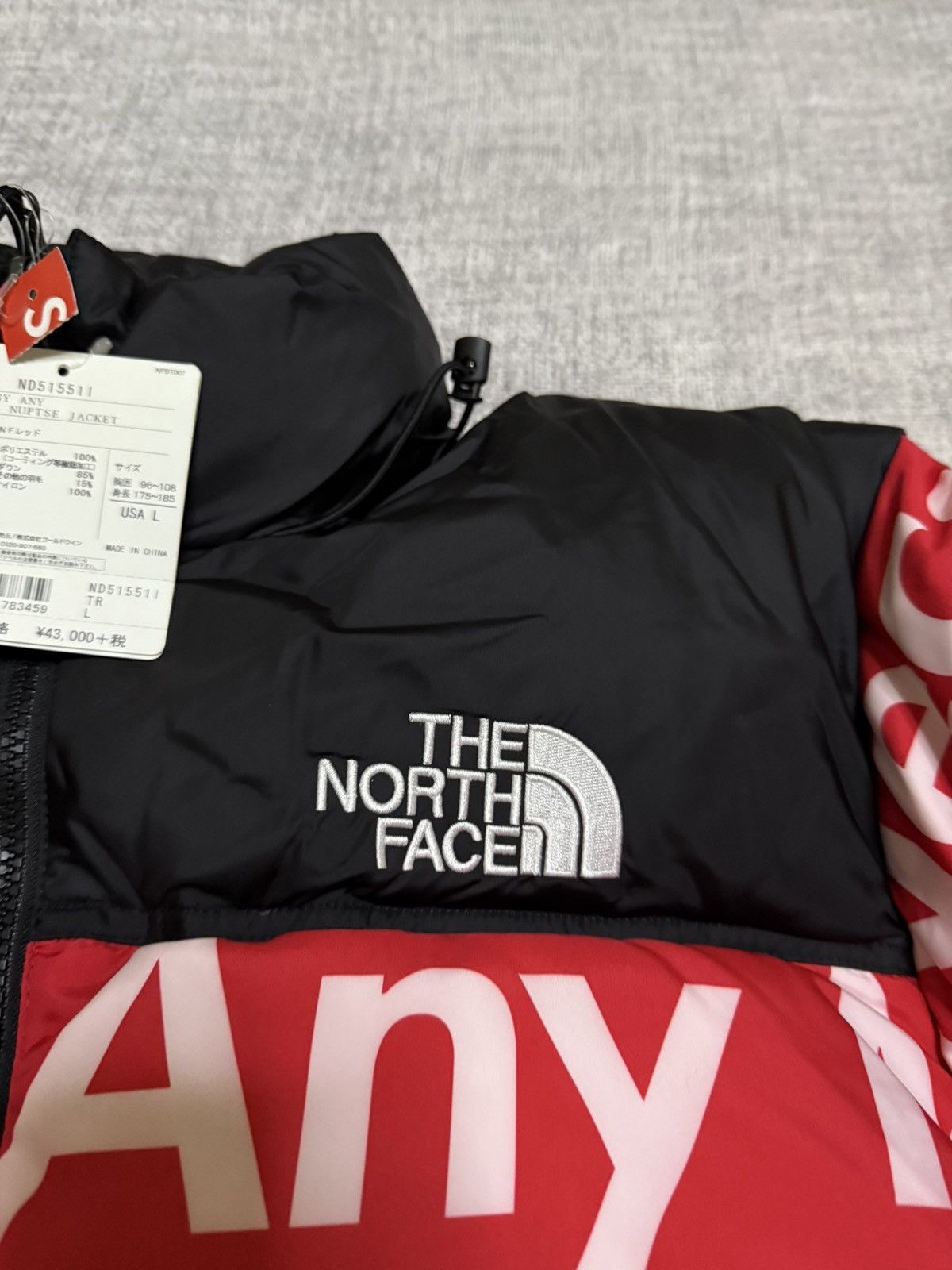 Supreme × The North Face Supreme tnf north face red bamn by any means nuptse jacket Size US L / EU 52-54 / 3 - 5 Thumbnail
