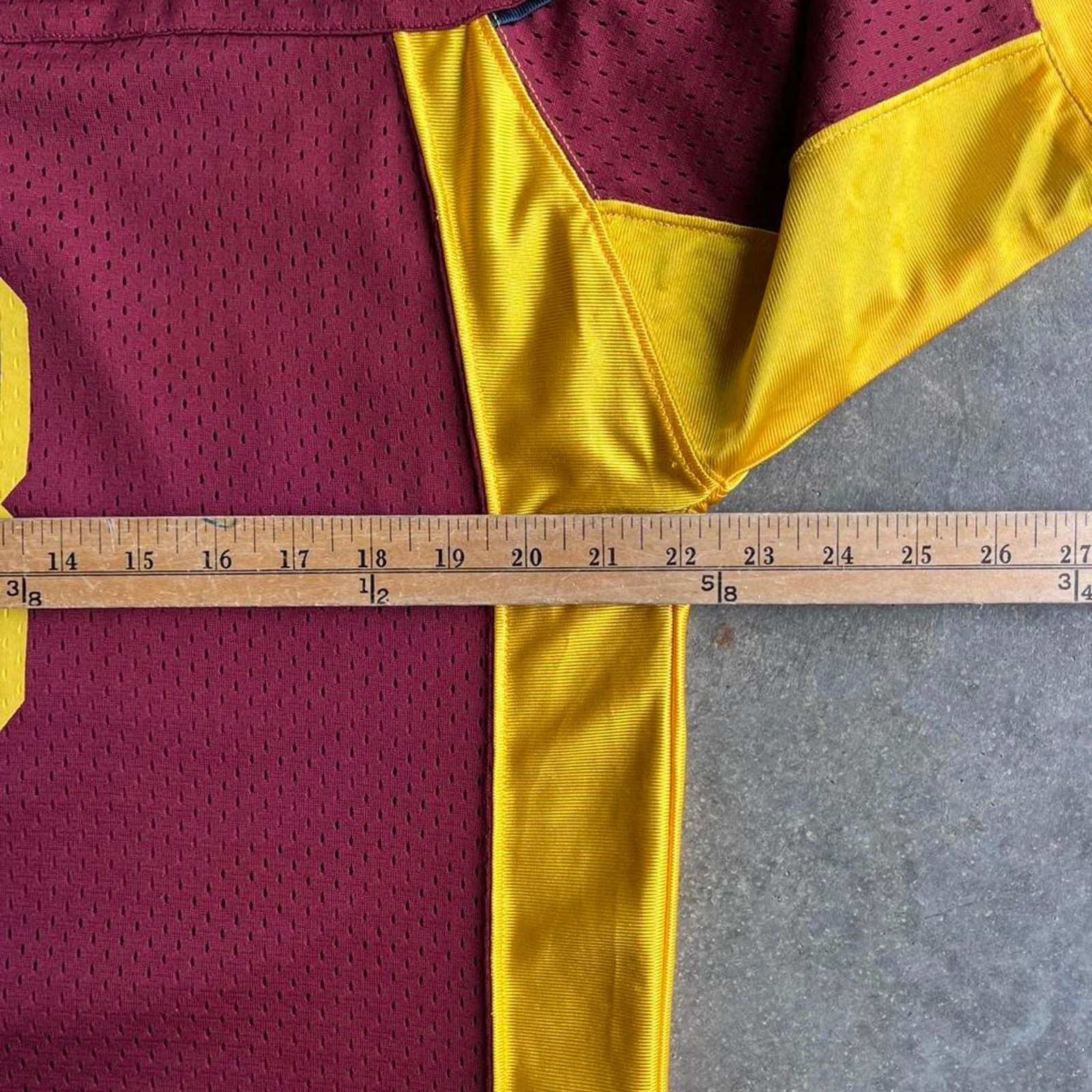 Champion 2000s y2k champion football jersey Size US M / EU 48-50 / 2 - 4 Thumbnail