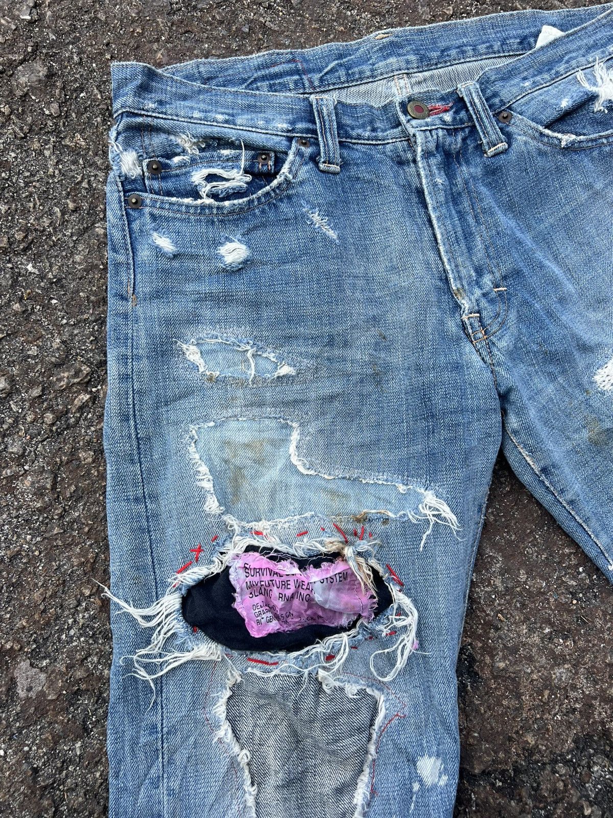 Japanese Brand RNA Jeans Distressed Destroy Size US 32 / EU 48 - 2 Thumbnail
