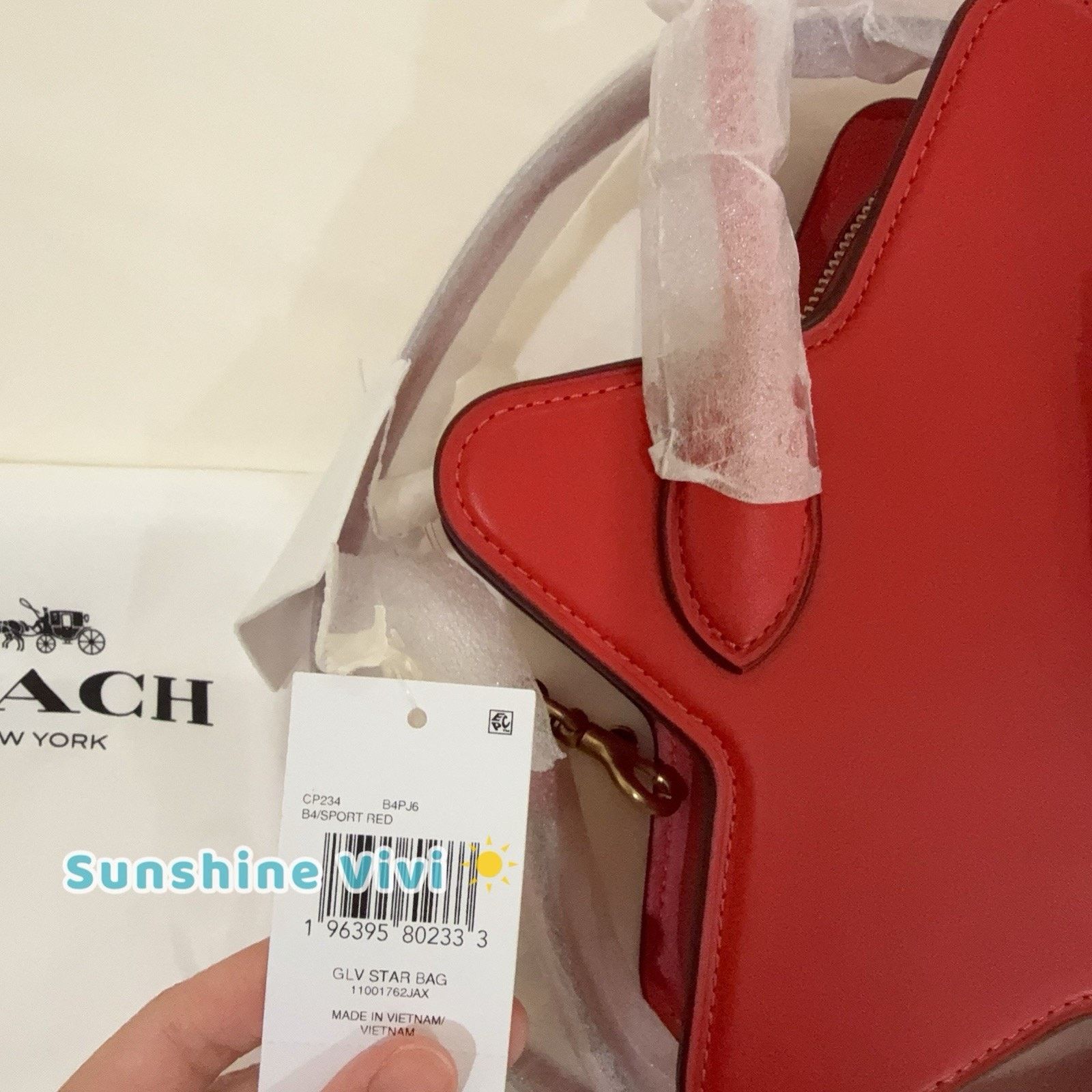 Coach NWT Coach Star Shape Bag red Glovetanned Leather CP234 Size ONE SIZE - 8 Thumbnail