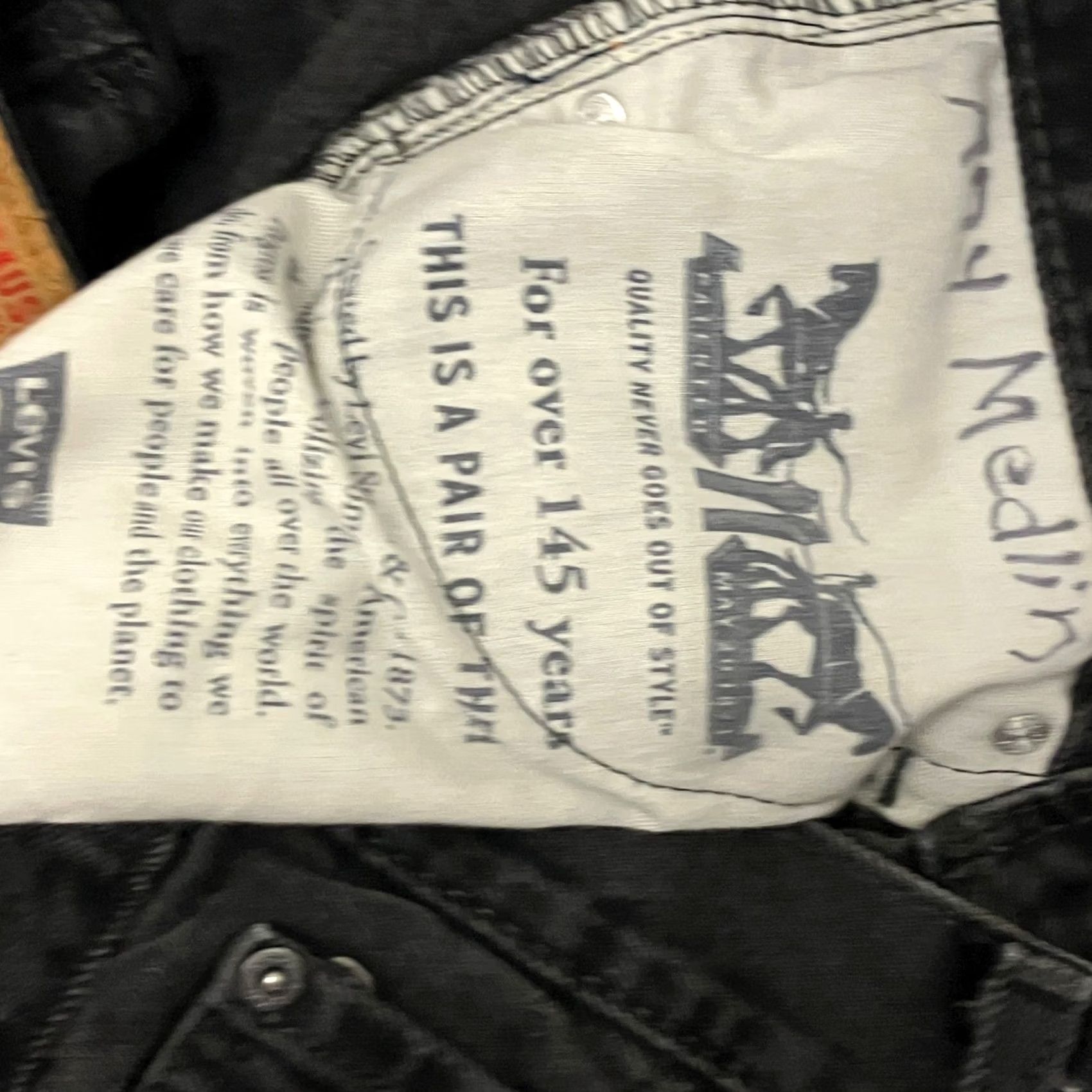 Levi's VINTAGE Levis 505 Jeans Mens 28W 28L Black Denim Regular Straight Fit Red Tab Size US 28 / EU 44 - 3 Thumbnail