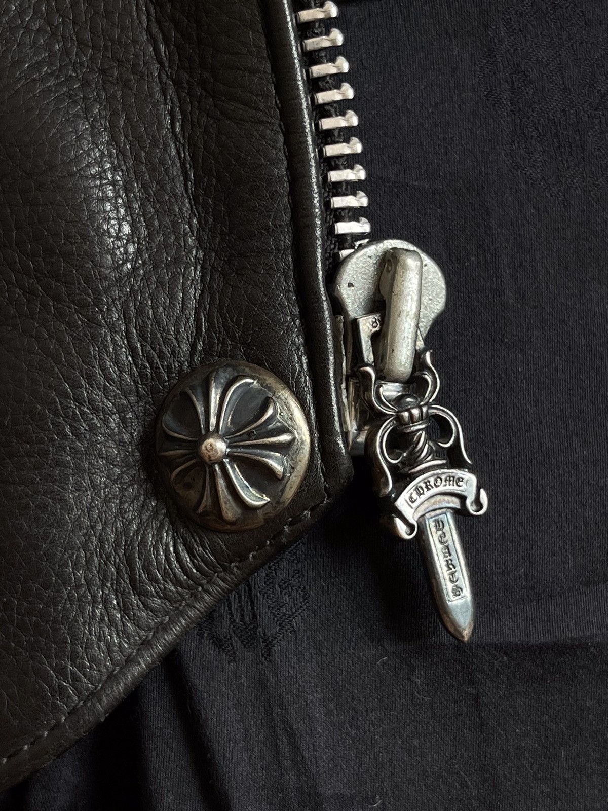 Chrome Hearts 1995 Iconic Chrome Hearts Six Button Leather Vest Size US M / EU 48-50 / 2 - 19 Thumbnail