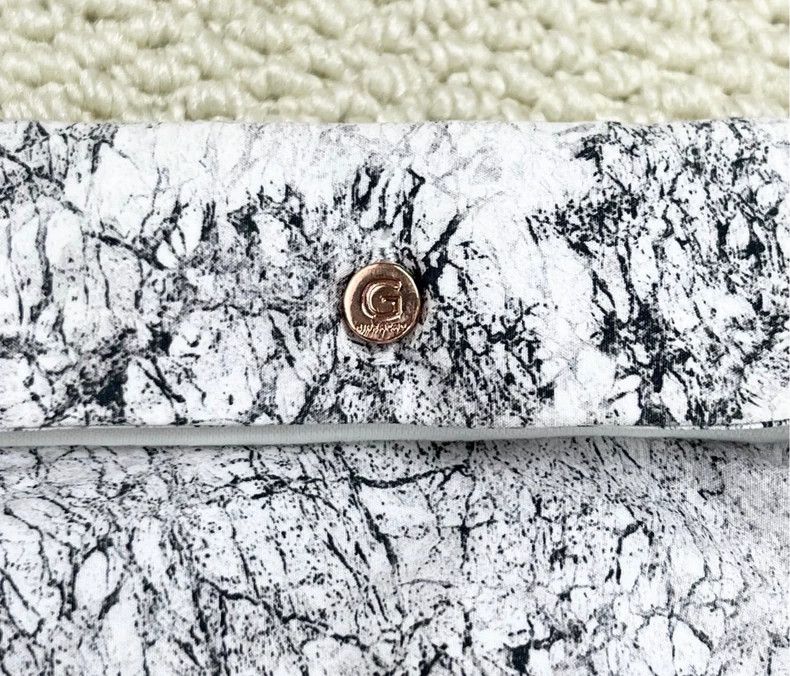 Givenchy Givenchy Size38 Show-style shirt with black and white oil p Size US M / EU 48-50 / 2 - 4 Thumbnail