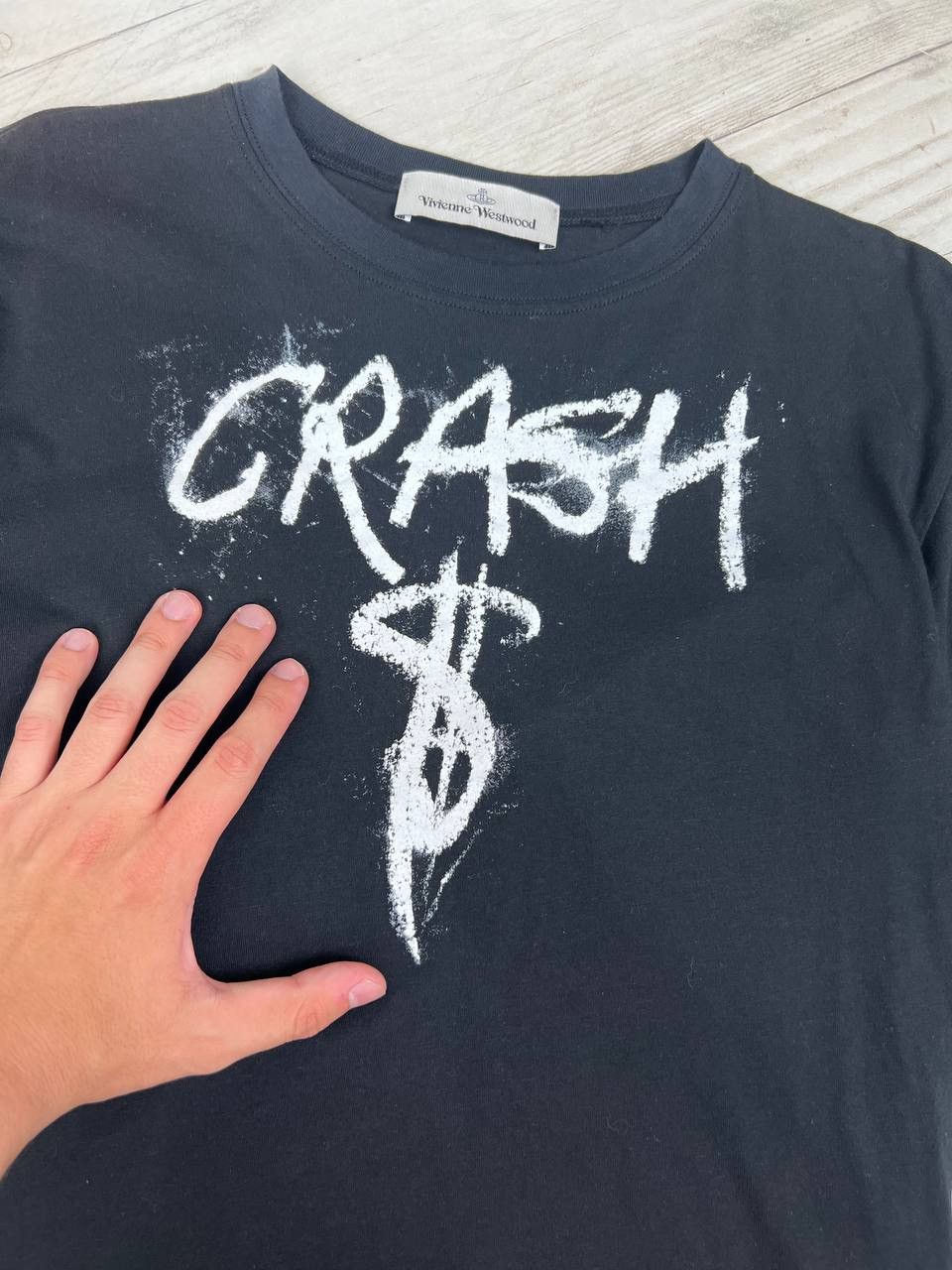 Vivienne Westwood Vivienne Westwood Crash Tee Size US S / EU 44-46 / 1 - 10 Thumbnail