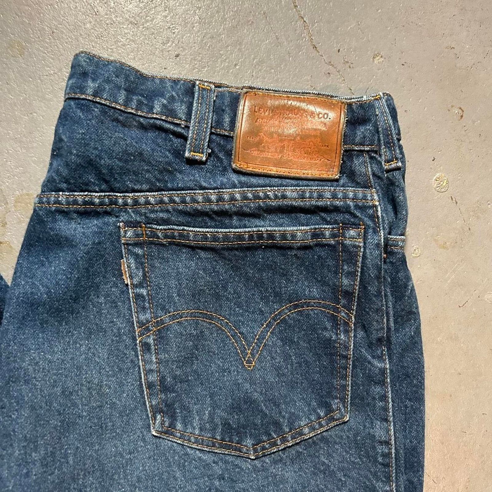 Levi's 90s levis jeans made in usa Size US 40 / EU 56 - 2 Thumbnail