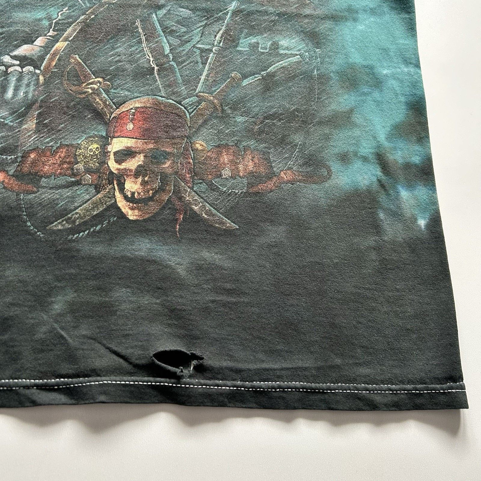 Disney Vintage Y2K Pirates of the Caribbean Shirt Small Disney Rare Size US S / EU 44-46 / 1 - 3 Thumbnail