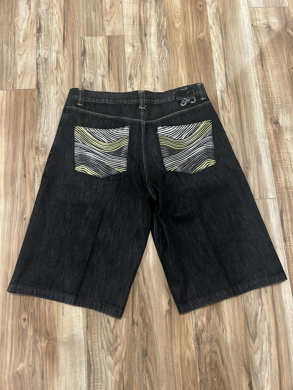 Mecca Vintage Y2K baggy mecca denim shorts, jorts, with embroidery Size US 40 / EU 56 - 1 Thumbnail
