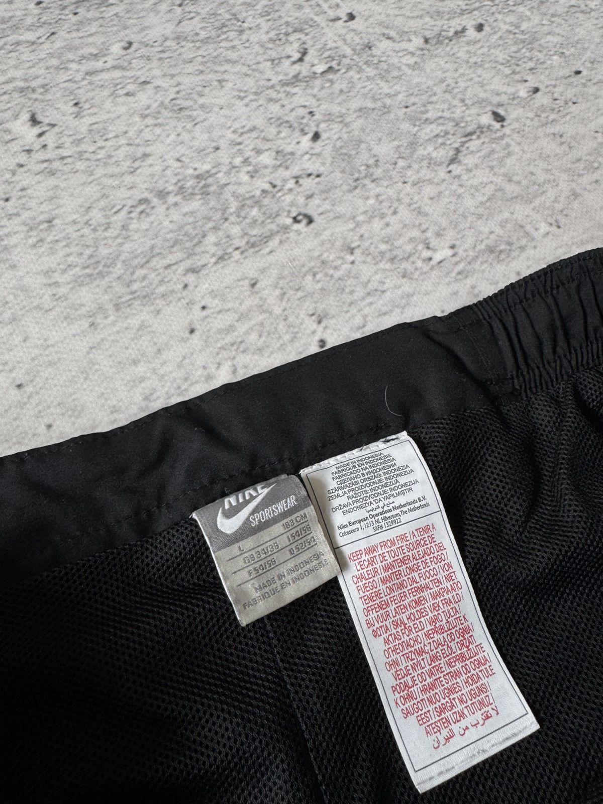 Nike × Vintage NIKE AIR MAX NYLON VINTAGE OVERSIZE BAGGY PANTS SWEATPANTS Size US 34 / EU 50 - 7 Thumbnail
